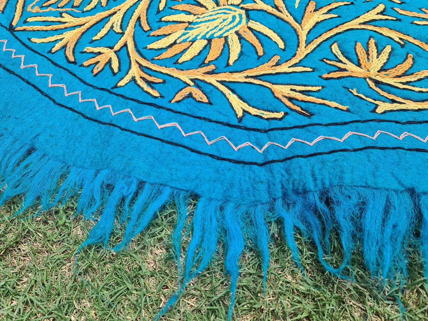 5ft Flower Namda - boho wool rug | hand felted and embroidered - Kashmiri area rug - Round wool rug - The Shanti Home