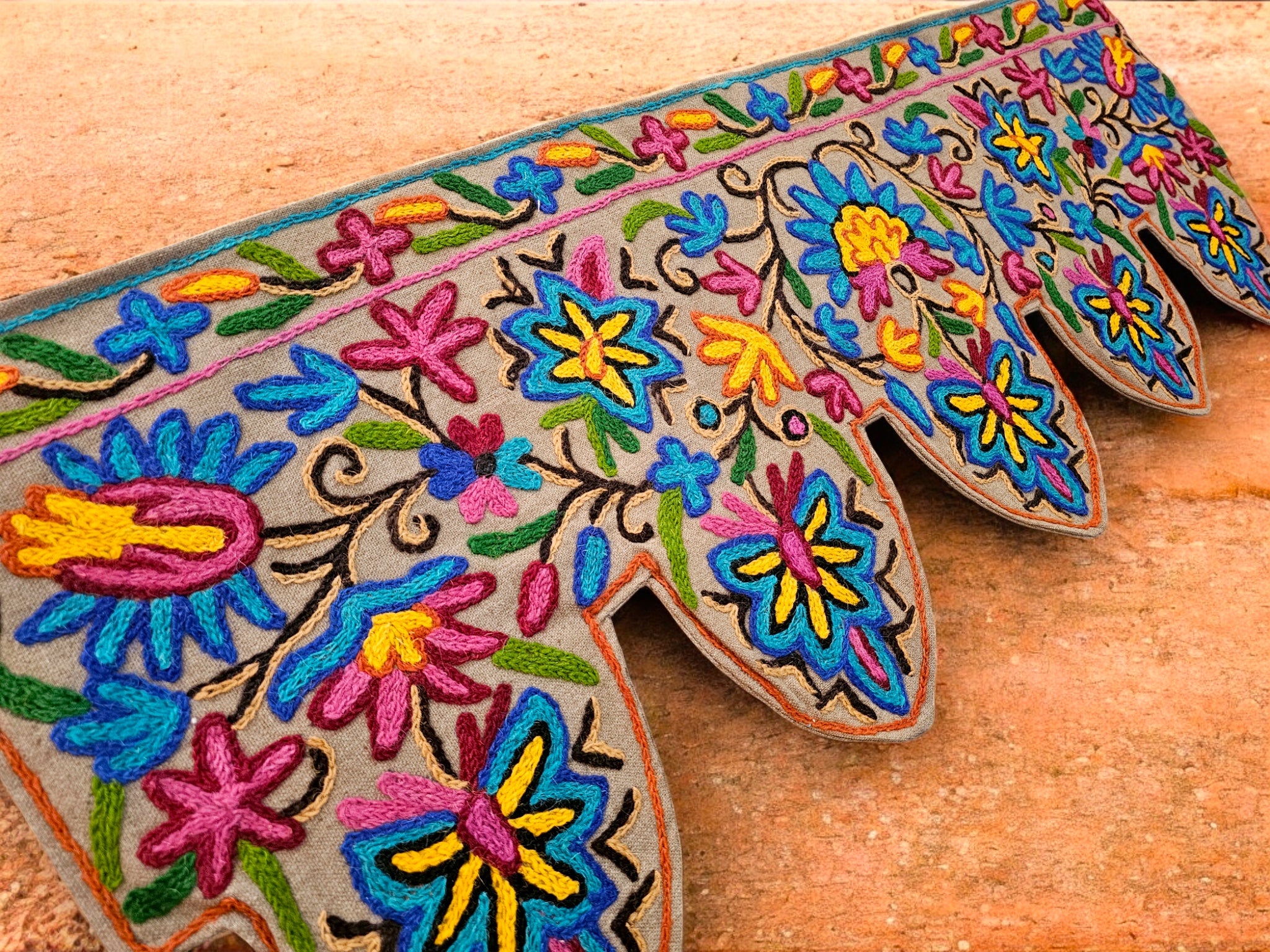 Kashmiri Toran Door Valance 39" Hand-Embroidered Floral Cotton & Wool Banner Crewel embroidery, Boho Wall/Window Decor