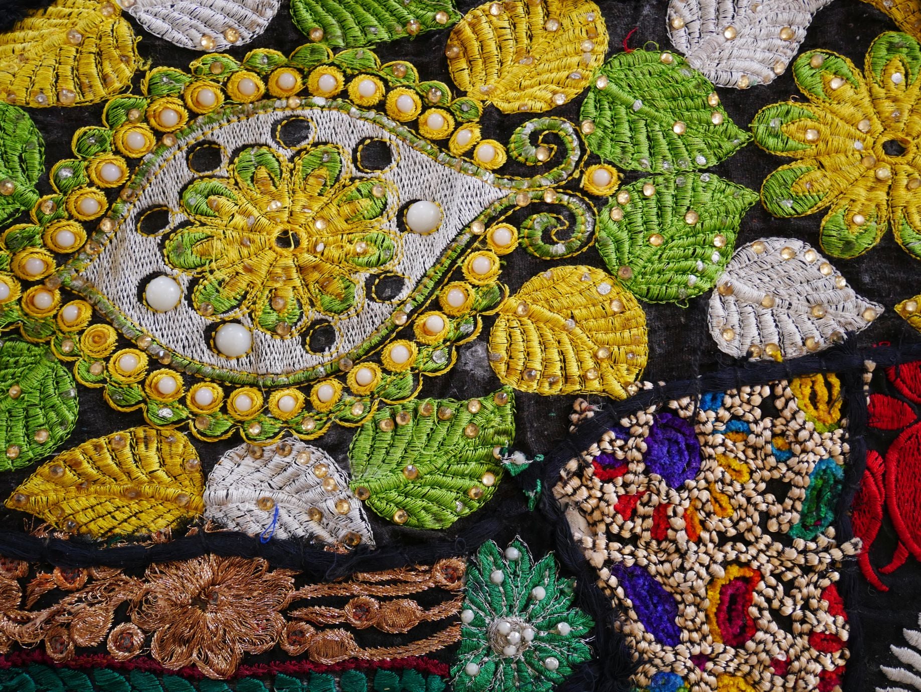 Boho wall hanging - Colorful tapestry - table runner vintage saree patchwork runner