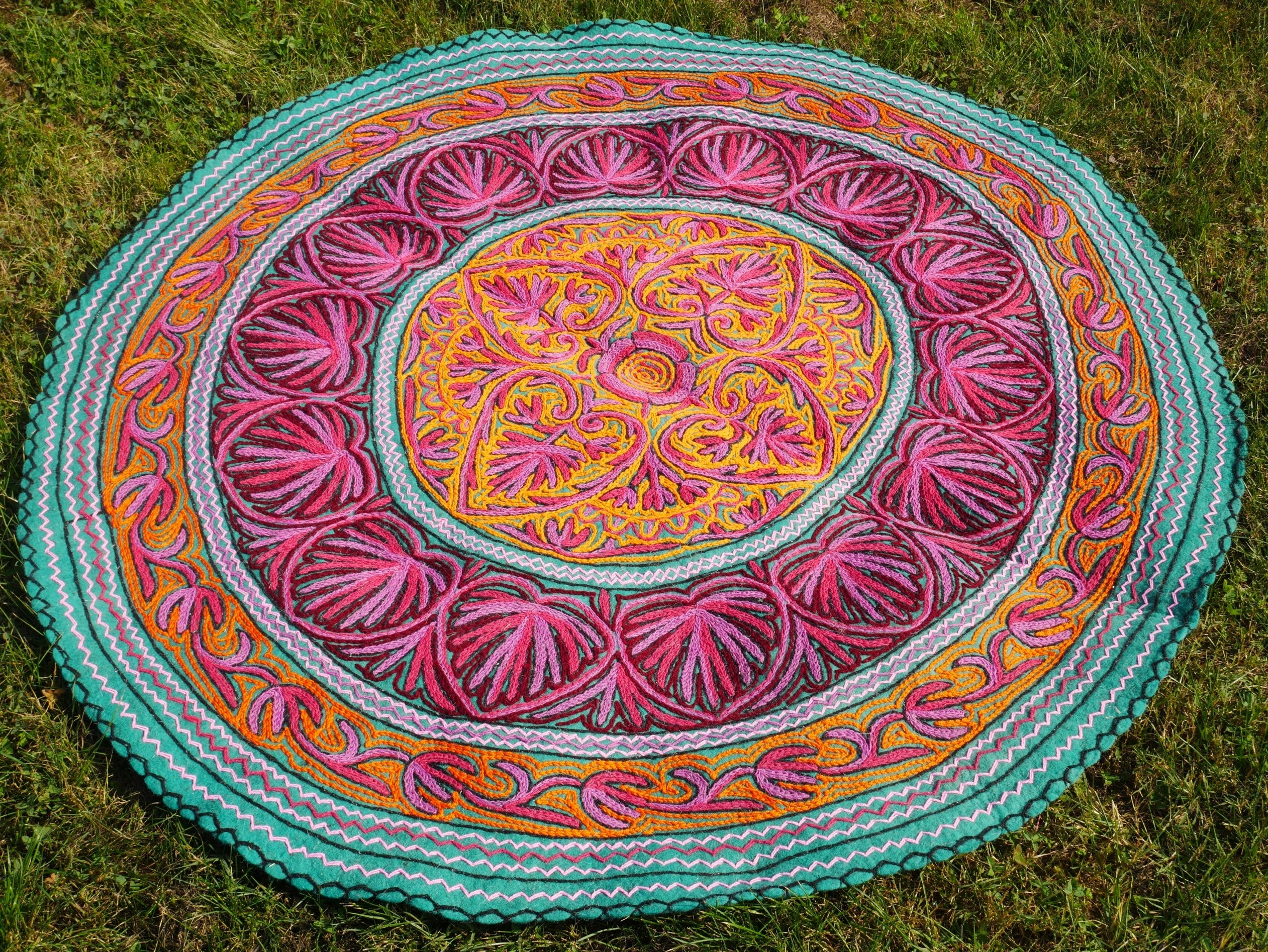 Kashmiri Namda rug 5ft - Mandala wool rug - boho area rug handfelted and embroidered - The Shanti Home