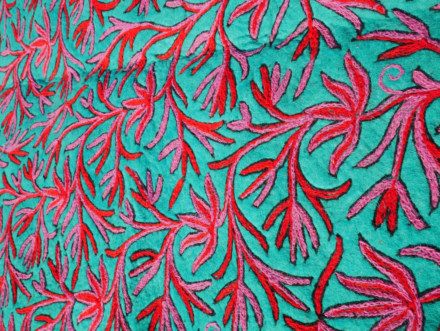 Kashmiri Namda rug 5ft - Mandala wool rug - boho area rug handfelted and embroidered - The Shanti Home