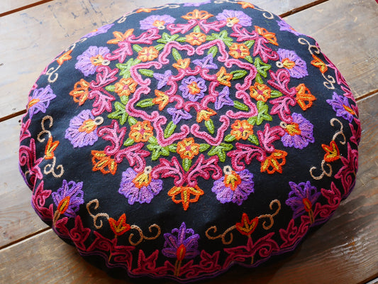 Kashmiri floor pillow "Shanti" | large meditation cushion - hand embroidered - cotton and wool - The Shanti Home