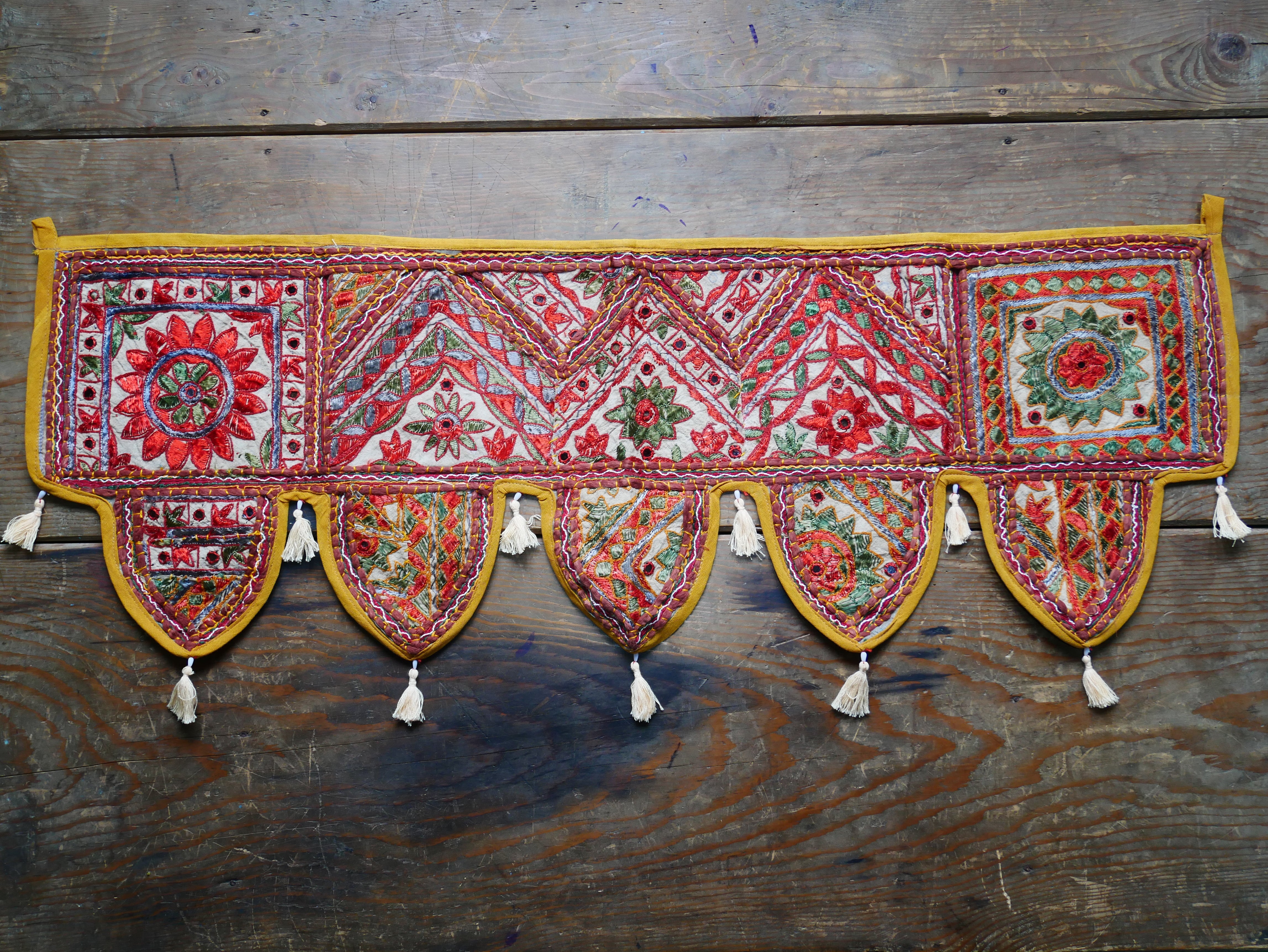 Toran bordado - Colgante de puerta indio - Cenefa de ventana estilo bohemio Masala - Índigo o verde bosque