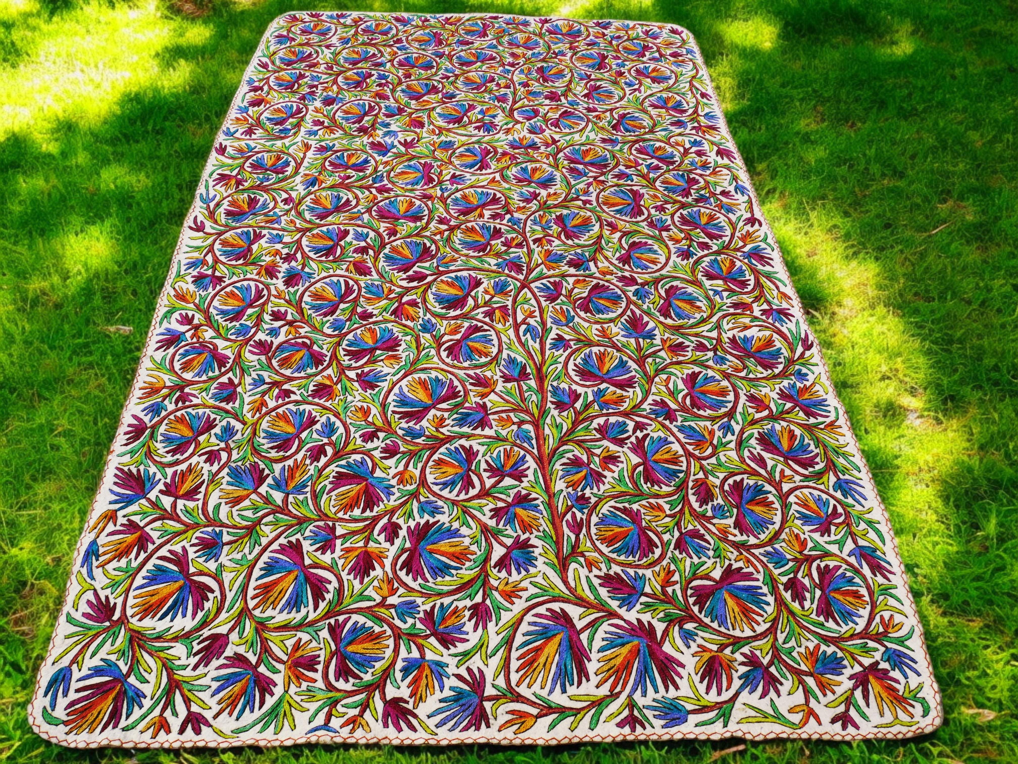 Alfombra grande de lana Árbol de la Vida 6x10 | Alfombra Namda de fieltro hecha a mano de Cachemira | Alfombra de área bohemia con bordado tradicional