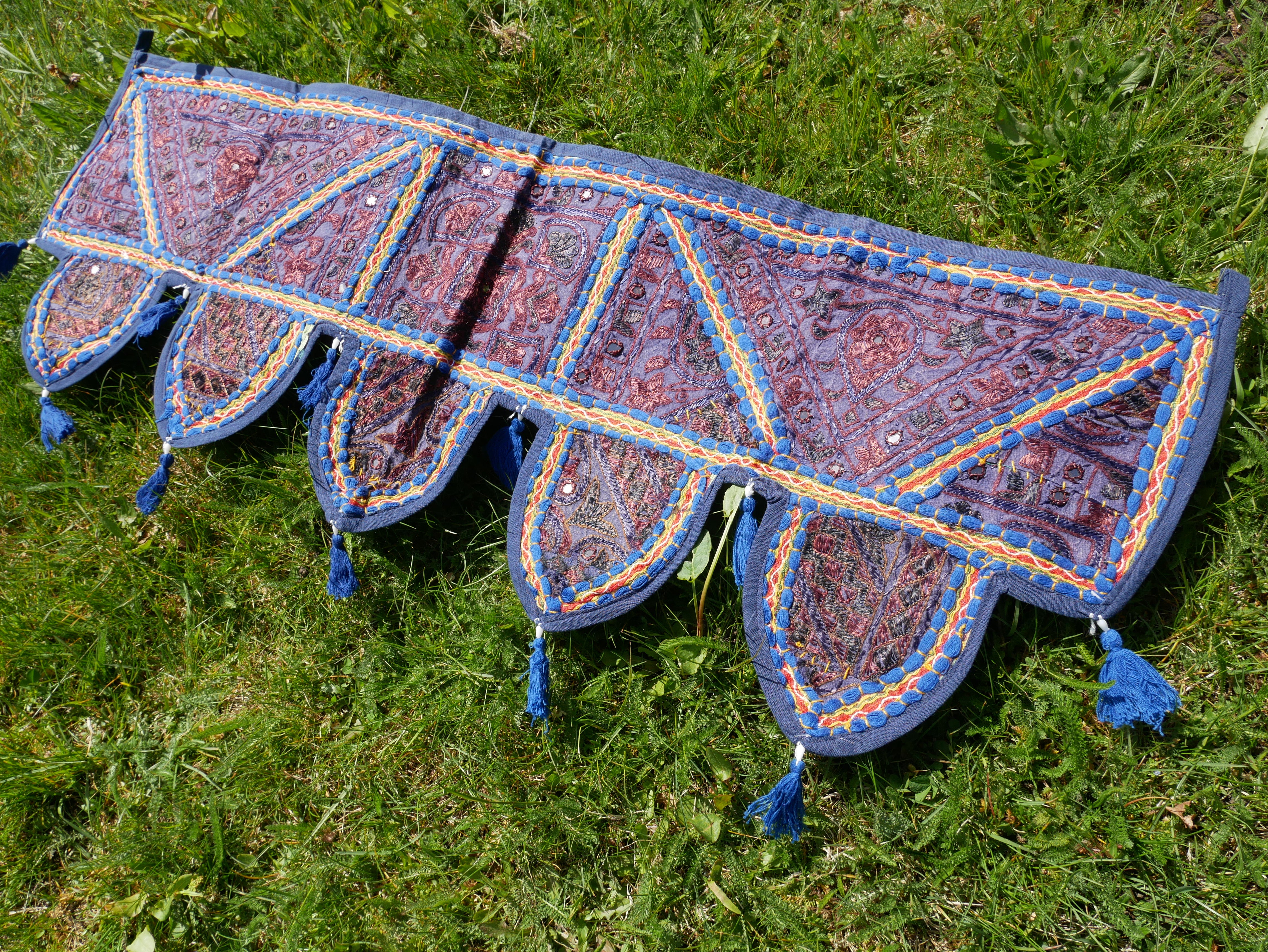 Toran bordado - Colgante de puerta indio - Cenefa de ventana estilo bohemio Masala - Índigo o verde bosque