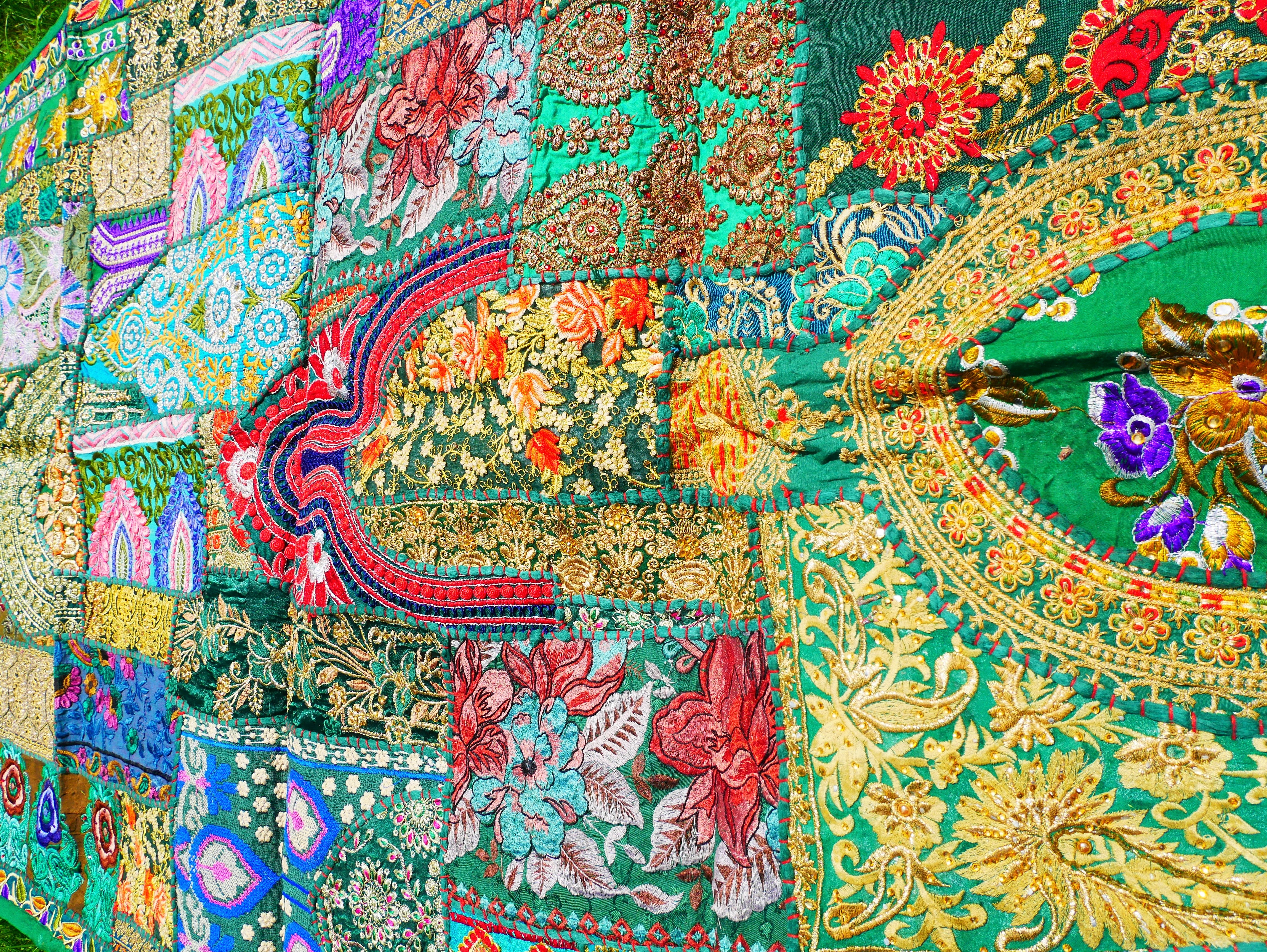 Boho jungle wall tapestry - Indian wall hanging - bohemian hippie wall decor