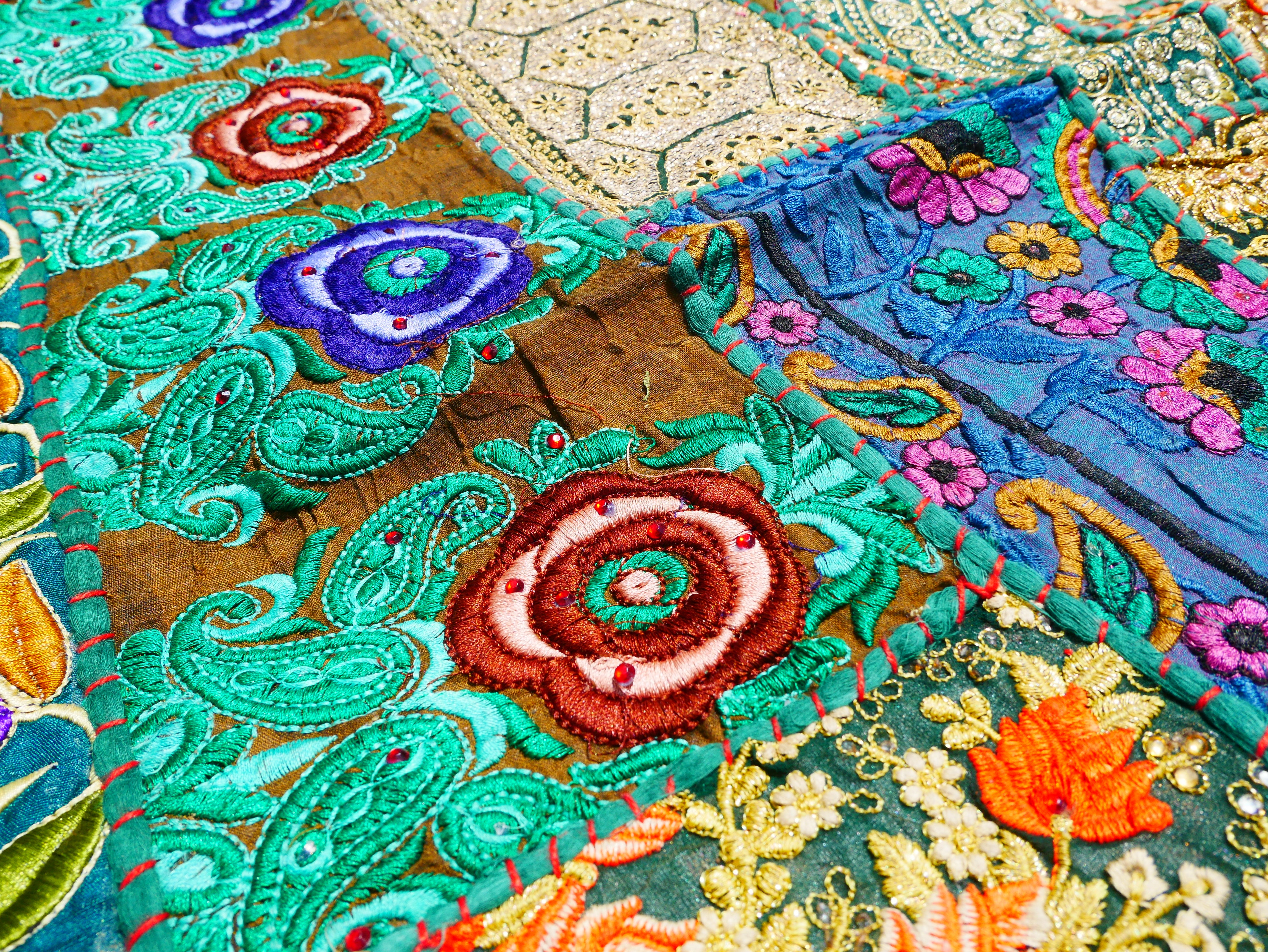 Boho jungle wall tapestry - Indian wall hanging - bohemian hippie wall decor