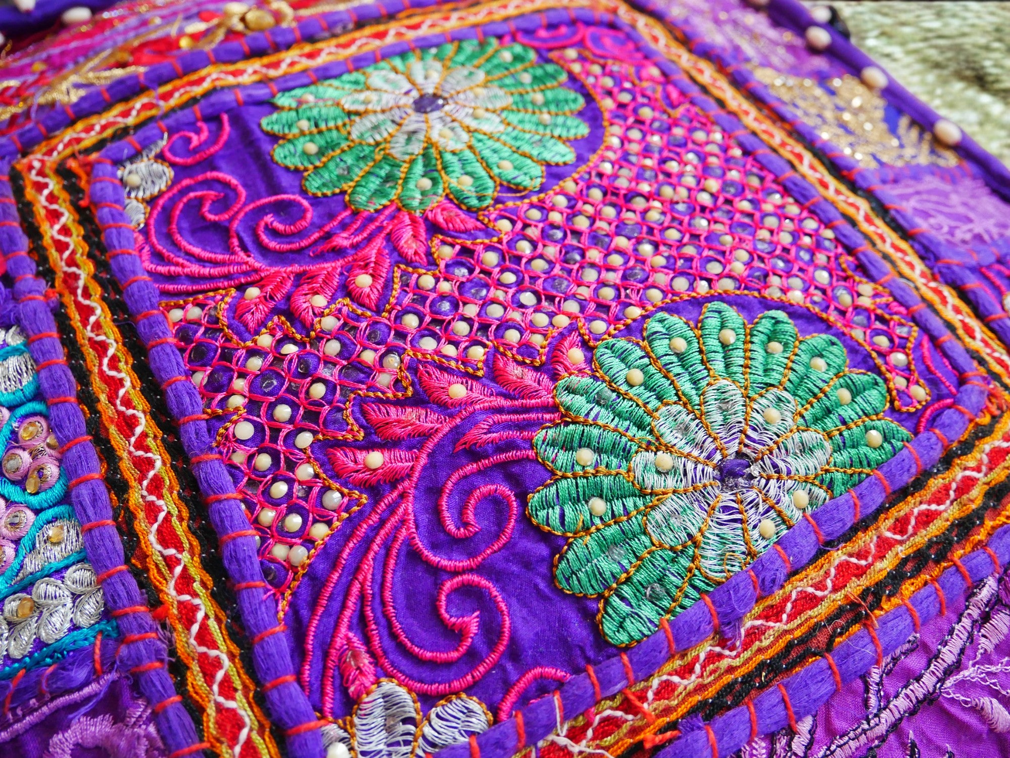 Funda de cojín de suelo Rajastani de 40 cm | Cojín de meditación - cojín decorativo para asientos de suelo bohemios indios (Kopie)