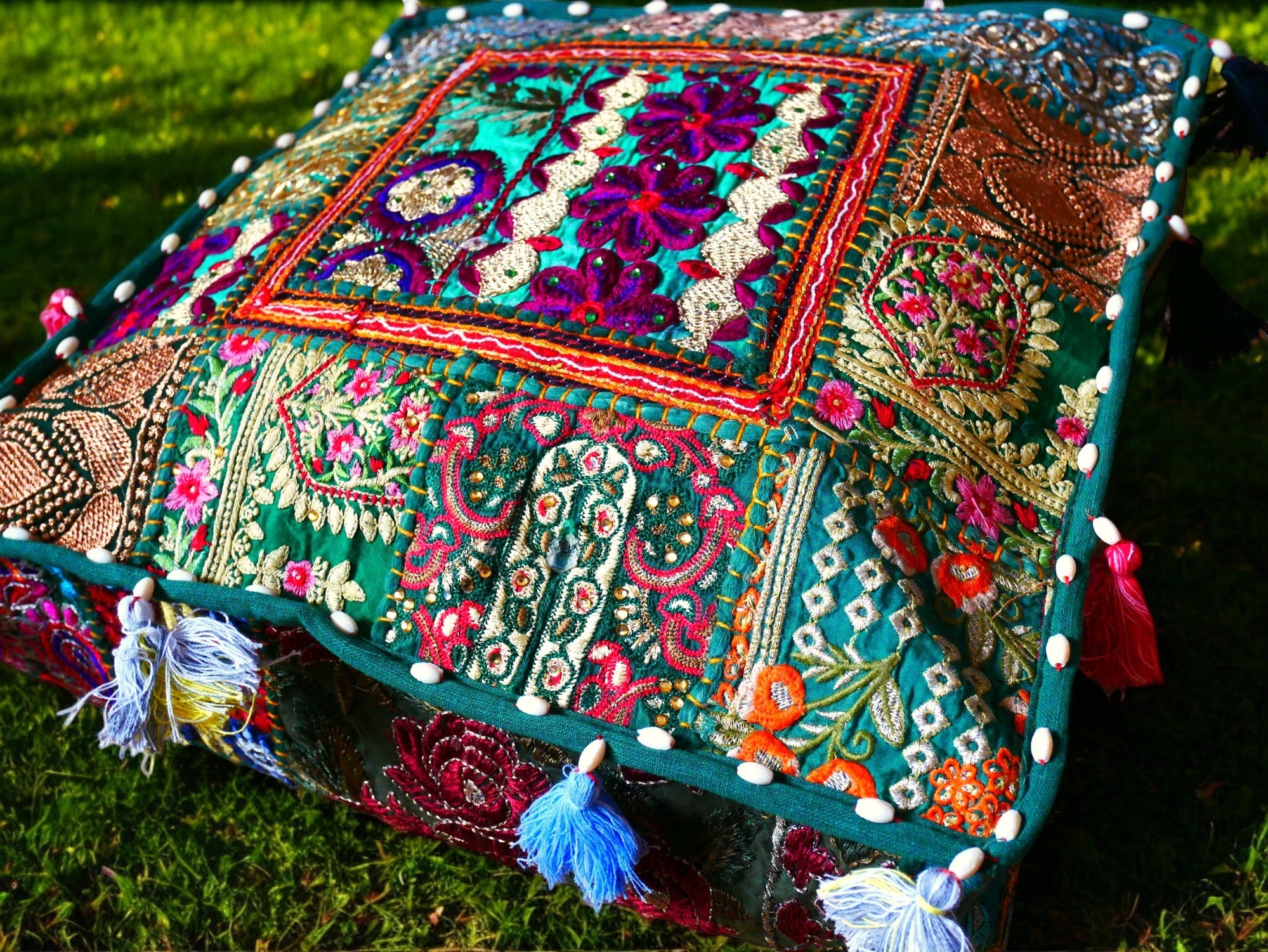 Funda de cojín de suelo Rajastani de 16" | Cojín de meditación - Cojín decorativo para asientos indios bohemios de suelo