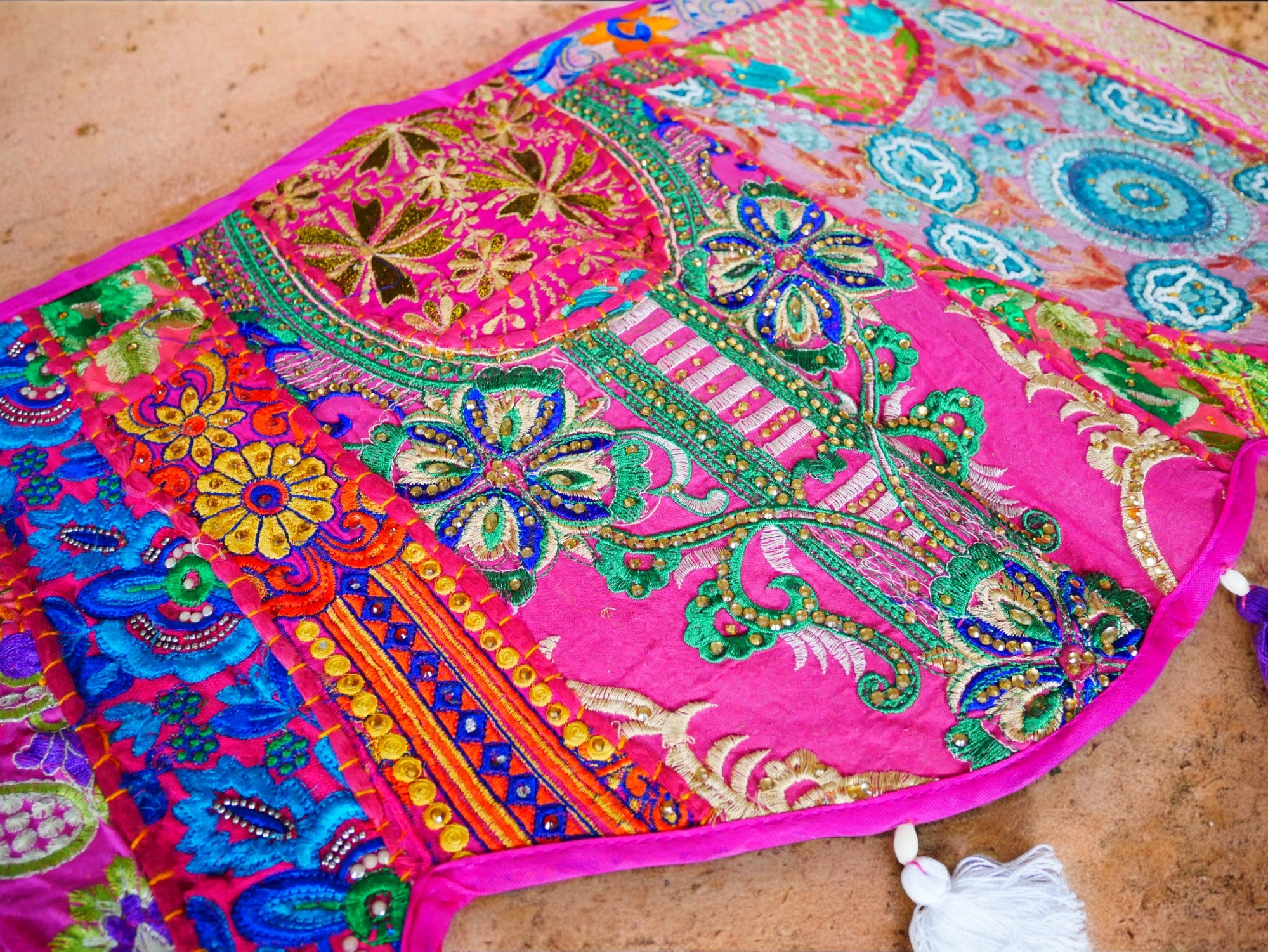 Indian door hanging - Toran - colorful wall tapestry for bohemian wall decor and hippie homes