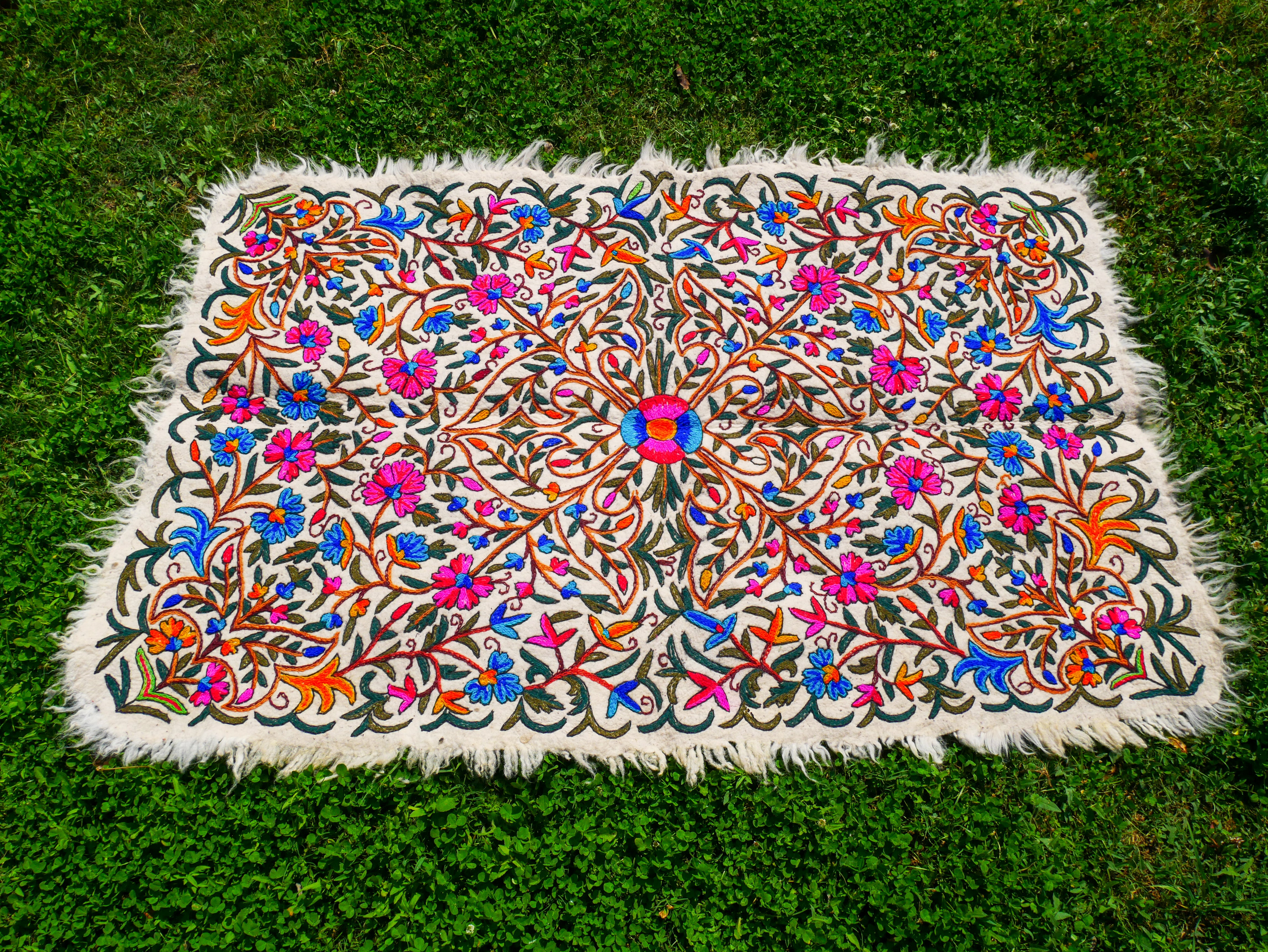 Alfombra artesanal de Cachemira, Namda afieltrado a mano de Cachemira | Alfombra de área bohemia bordada floral