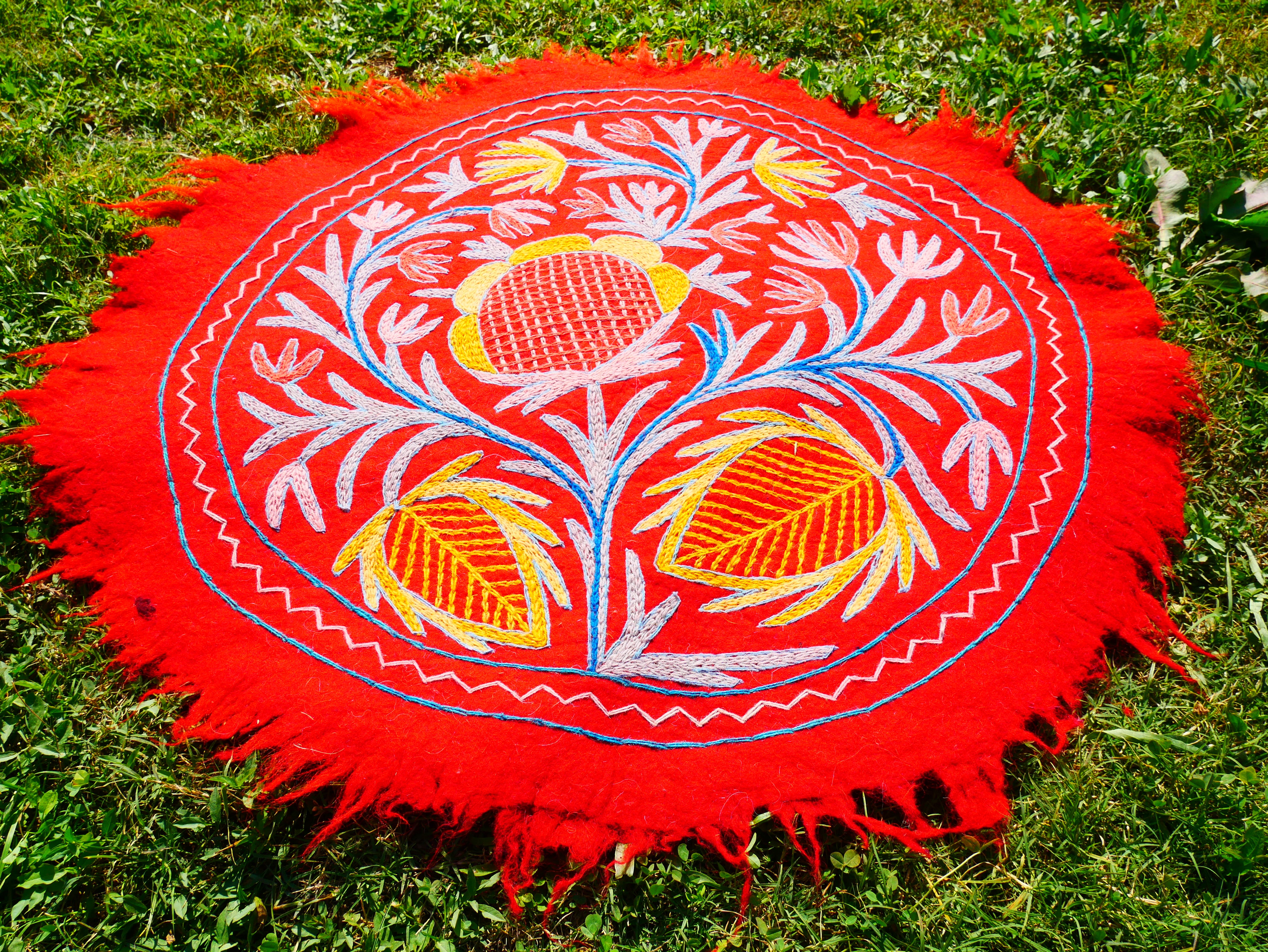 Alfombra Mandala de Cachemira de fieltro de lana de 90 cm para dormitorios boho o como alfombra de meditación/yoga