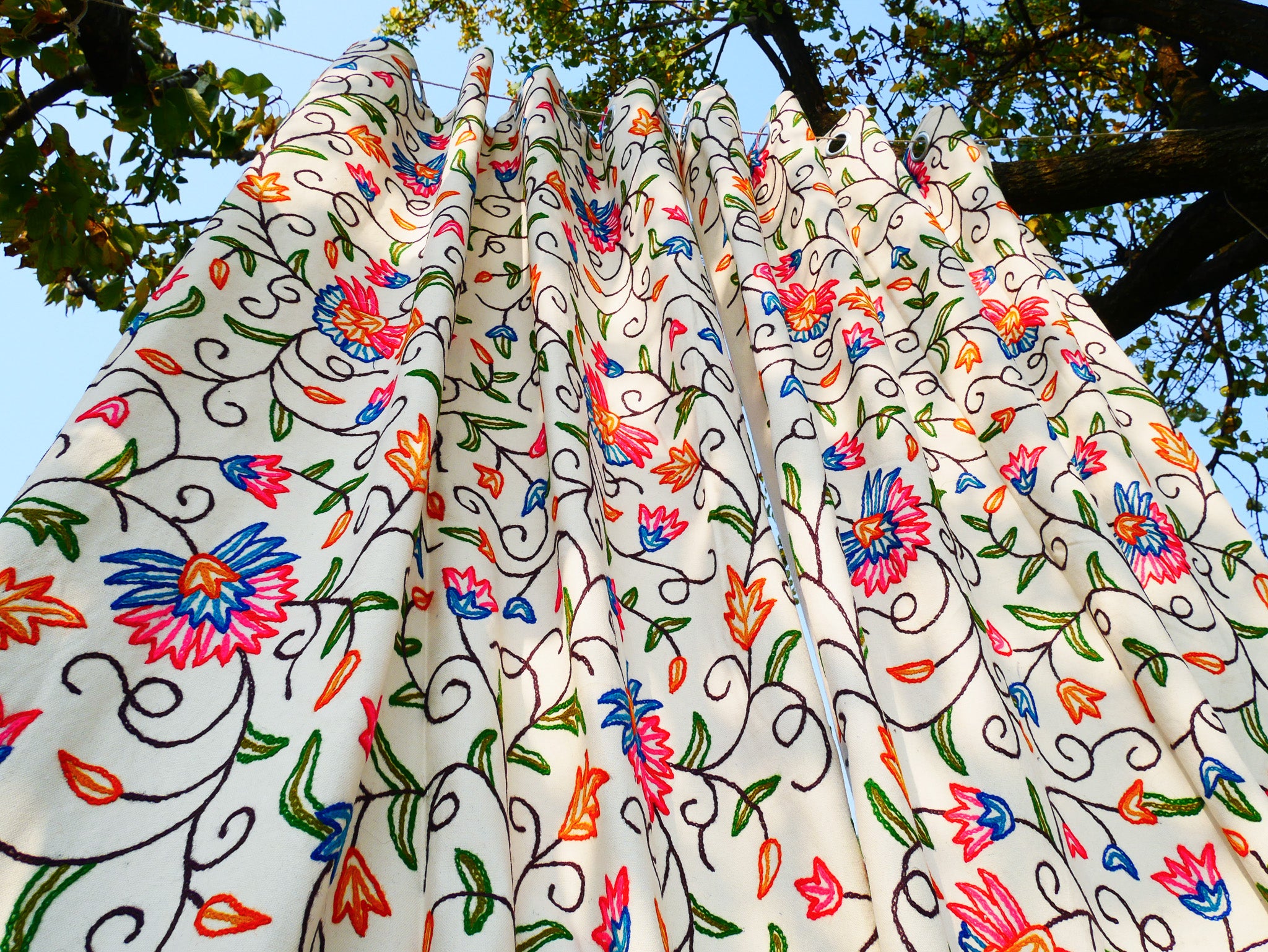 panel de cortina bordado a mano de Cachemira - cortina de flores de algodón y lana para dormitorio - cortina opaca estilo bohemio