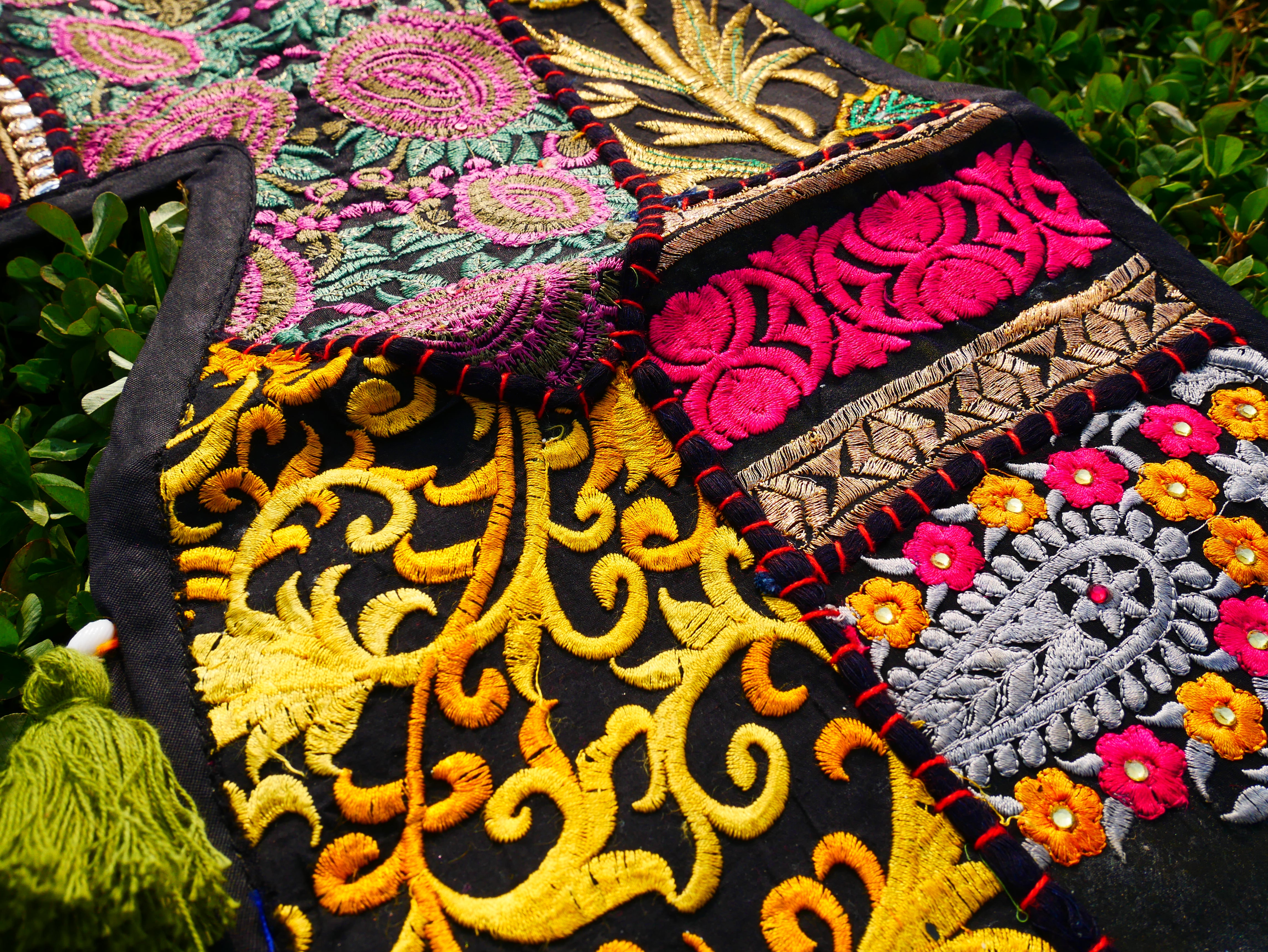 Indian Door hanging - Boho door valance | bohemian wall hanging - patchwork tapestry | multicolor