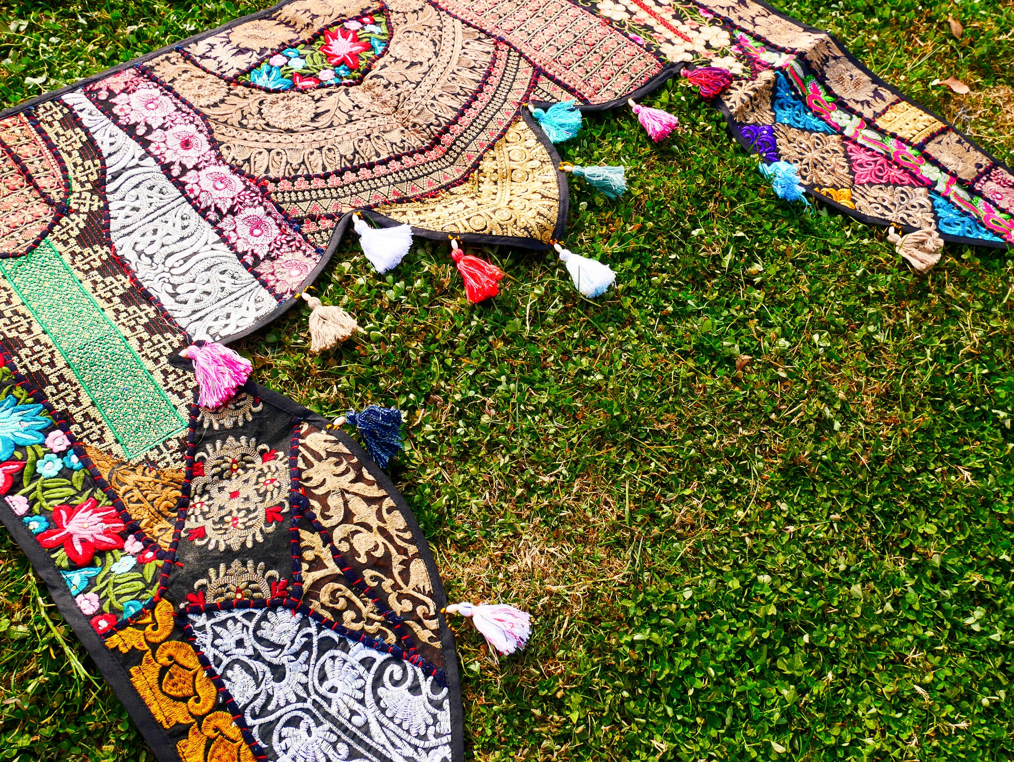 Indian Door hanging - Boho door valance | bohemian wall hanging - patchwork tapestry | multicolor