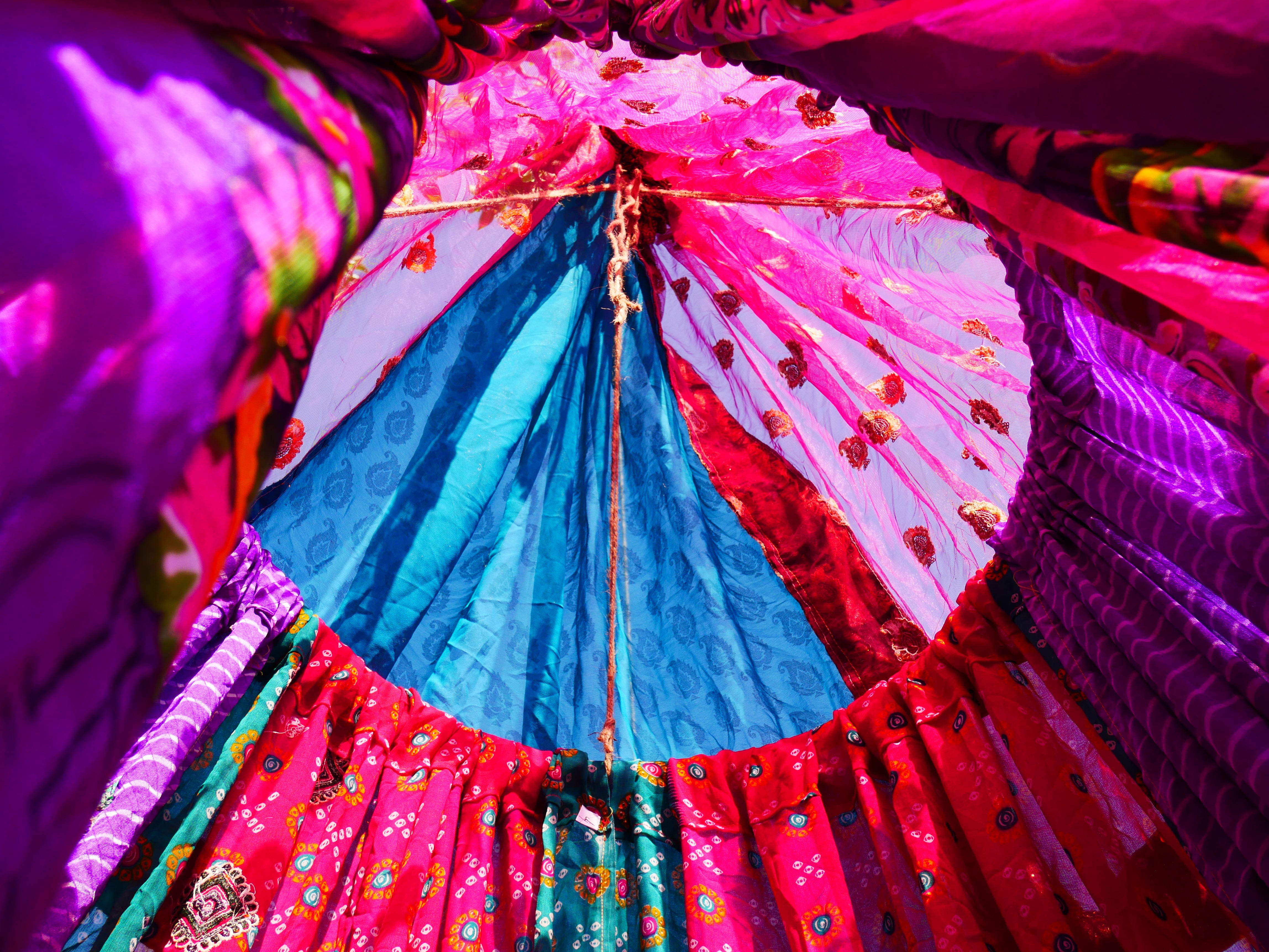Saree canopy - indoor tent - bed canopy | bohemian wedding backdrop | meditation room - reading nook