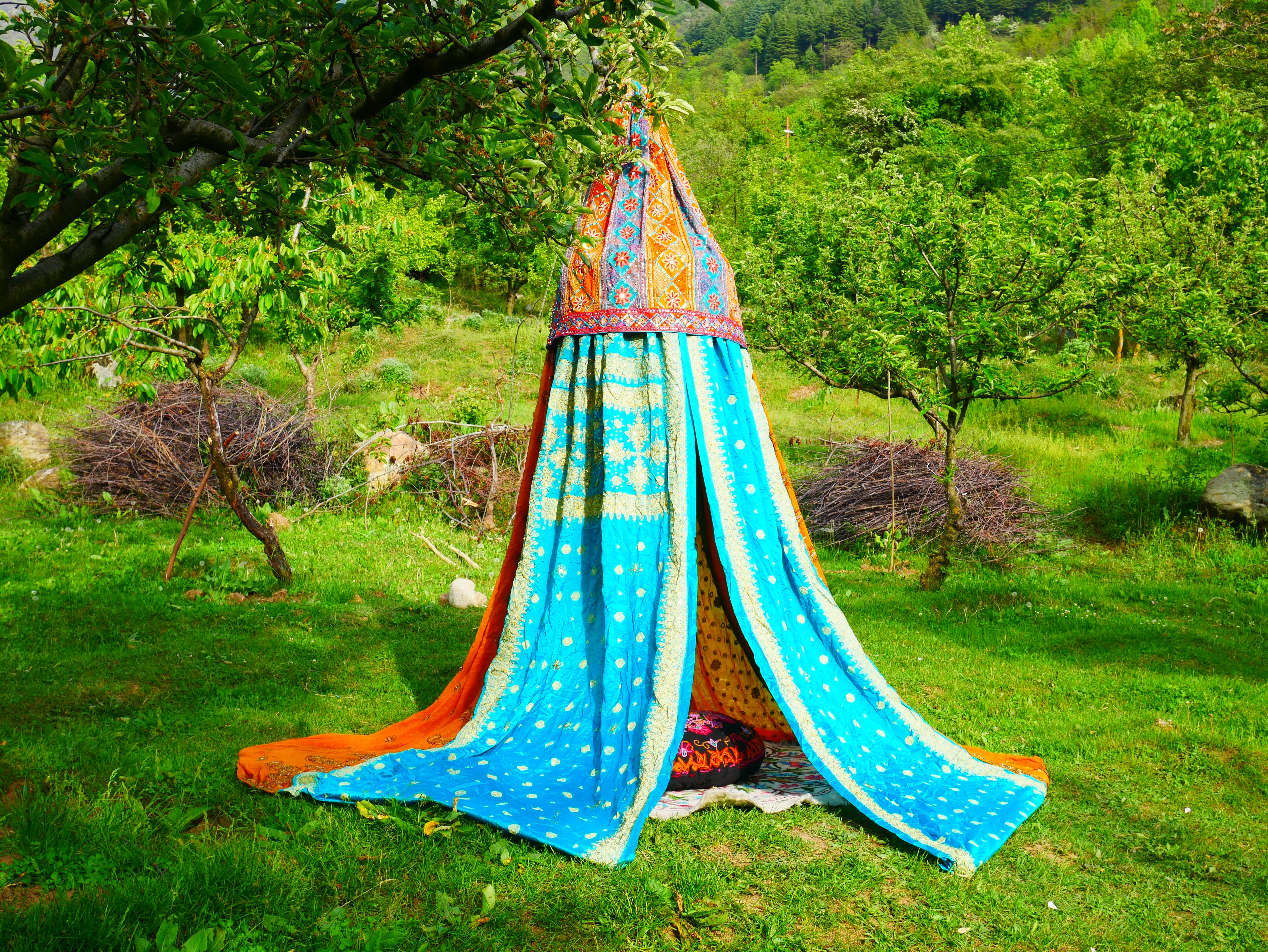 Embroidery canopy - Wedding Saree tent - bed canopy | hippie decor - Shanti baldachin