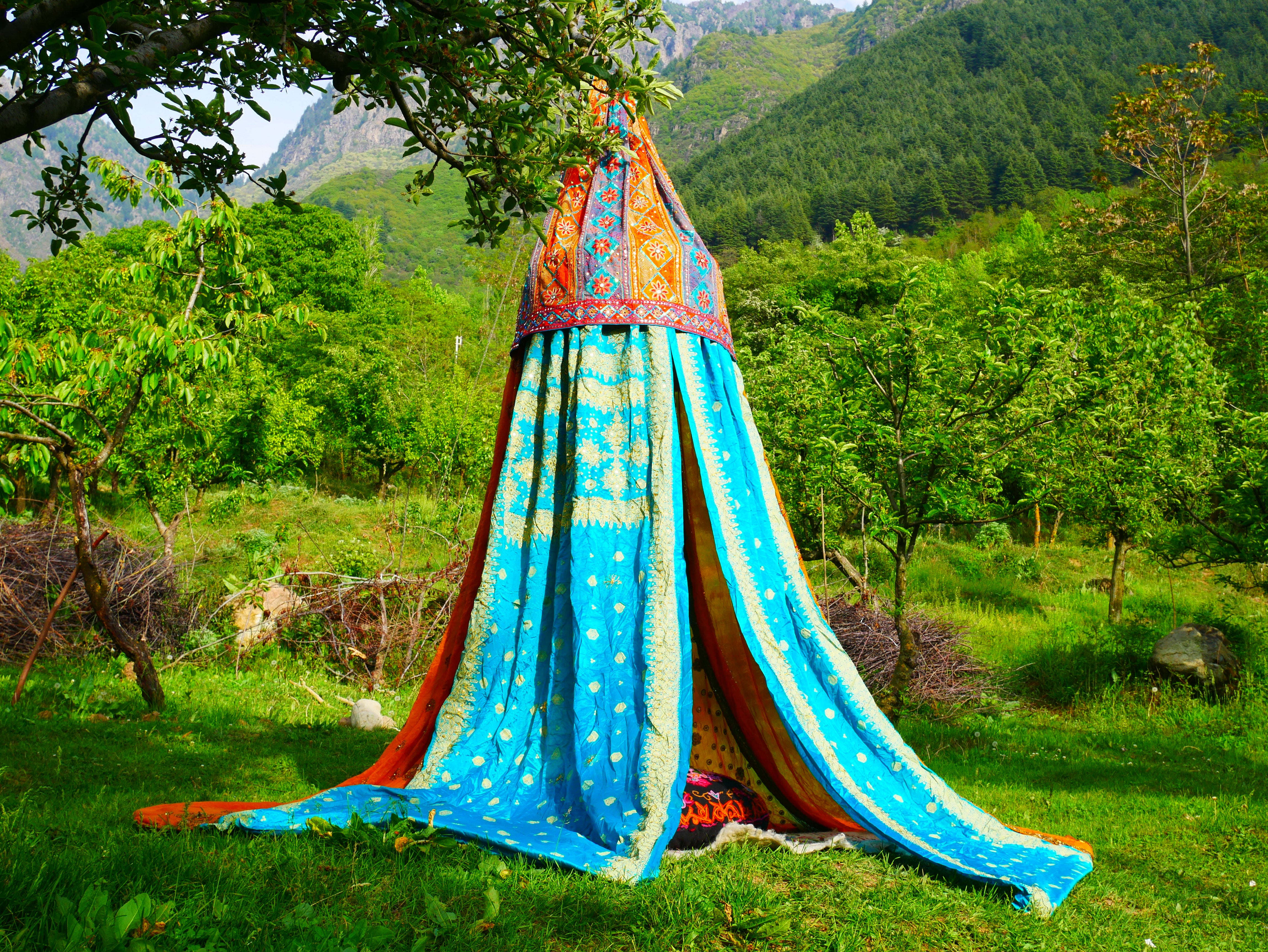 Embroidery canopy - Wedding Saree tent - bed canopy | hippie decor - Shanti baldachin