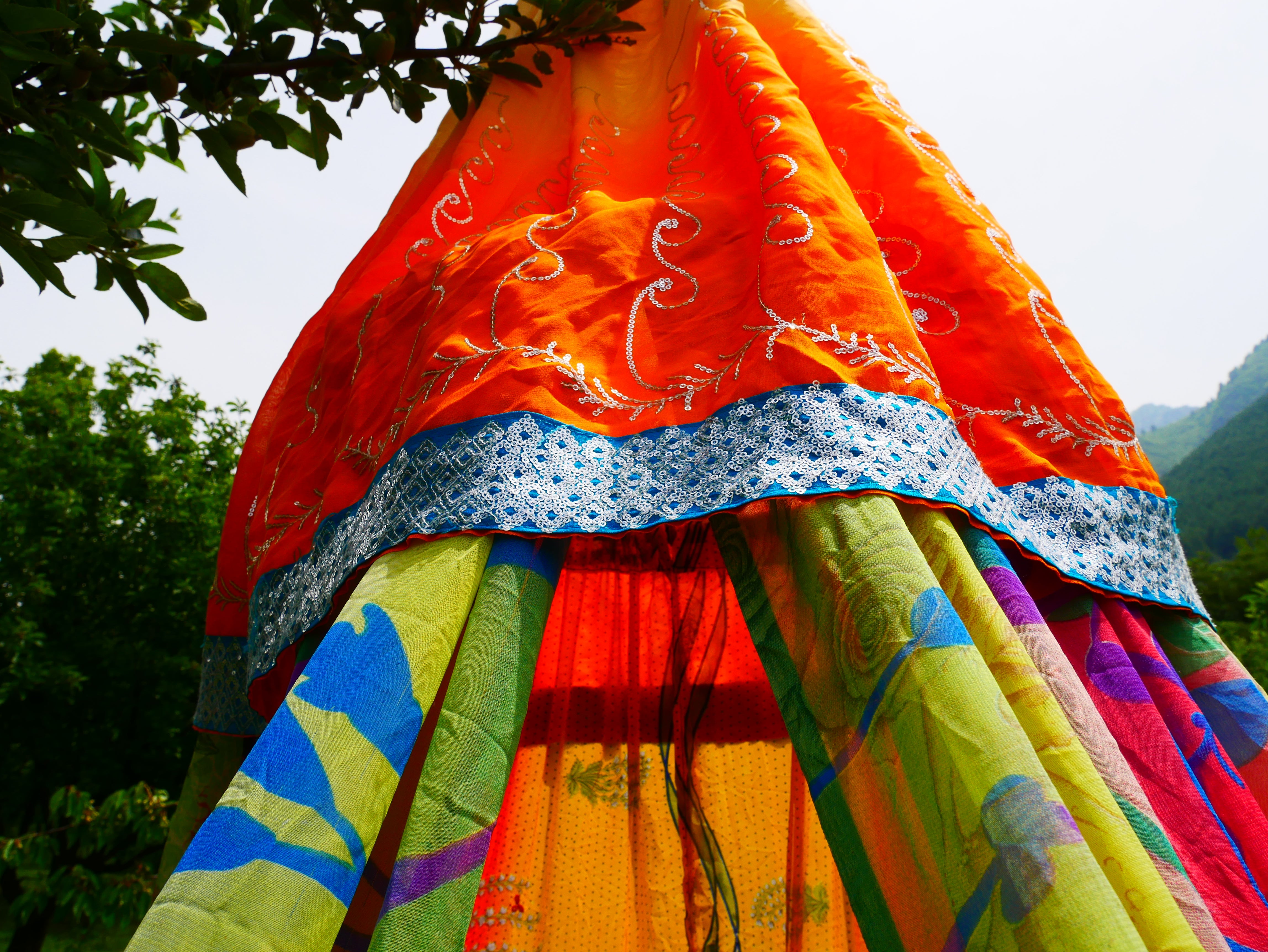 Handmade canopy - Saree tent - bed canopy | hippie decor - Shanti baldachin for Meditation Spaces or Reading nooks