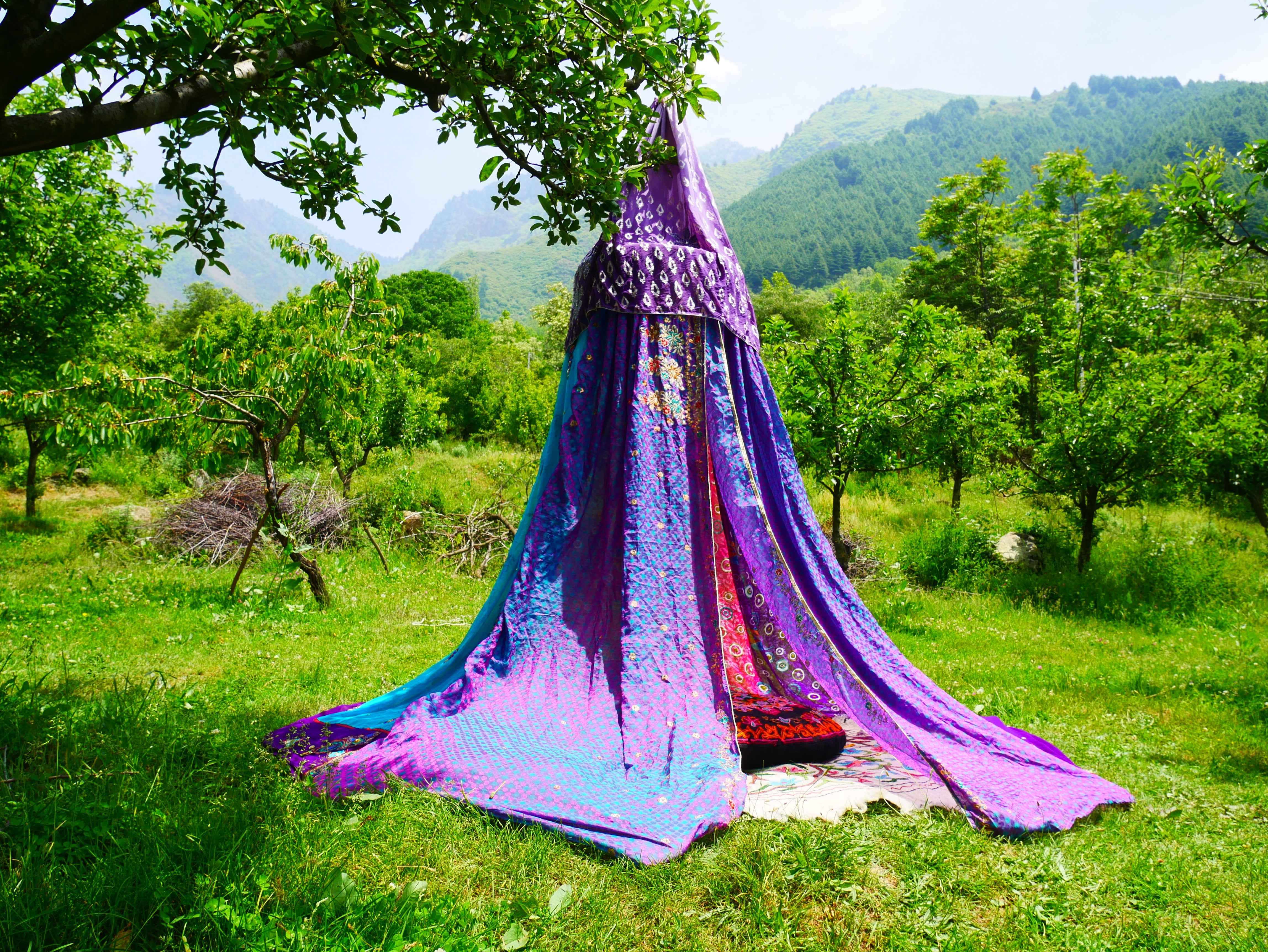 Saree canopy - hanging tent - bed canopy | bohemian wedding backdrop | for meditation rooms and reading nooks