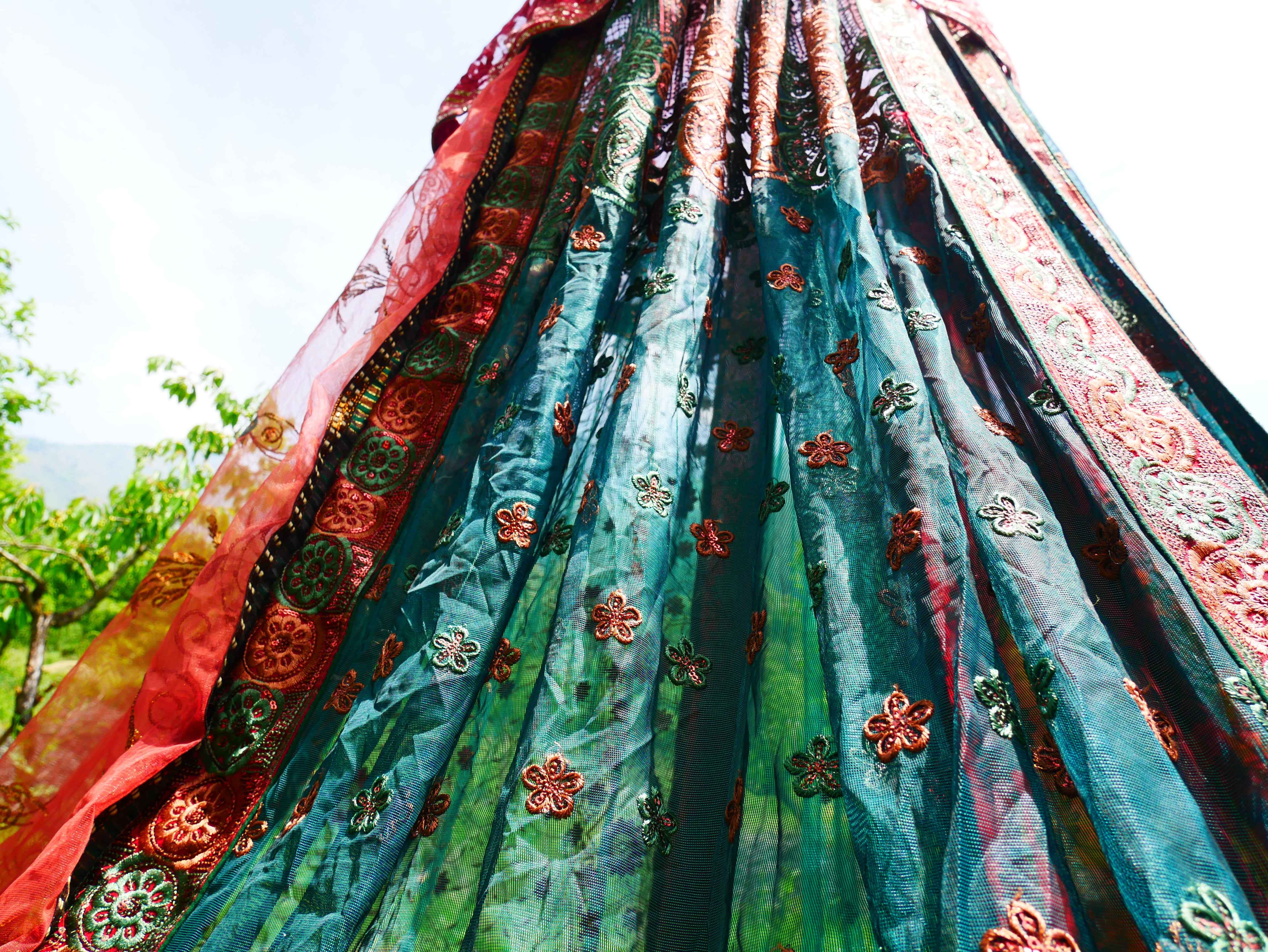 Kashmiri Canopy Saree tent - Bed Canopy | Shanti baldachin for Meditation Spaces or Kids play tent