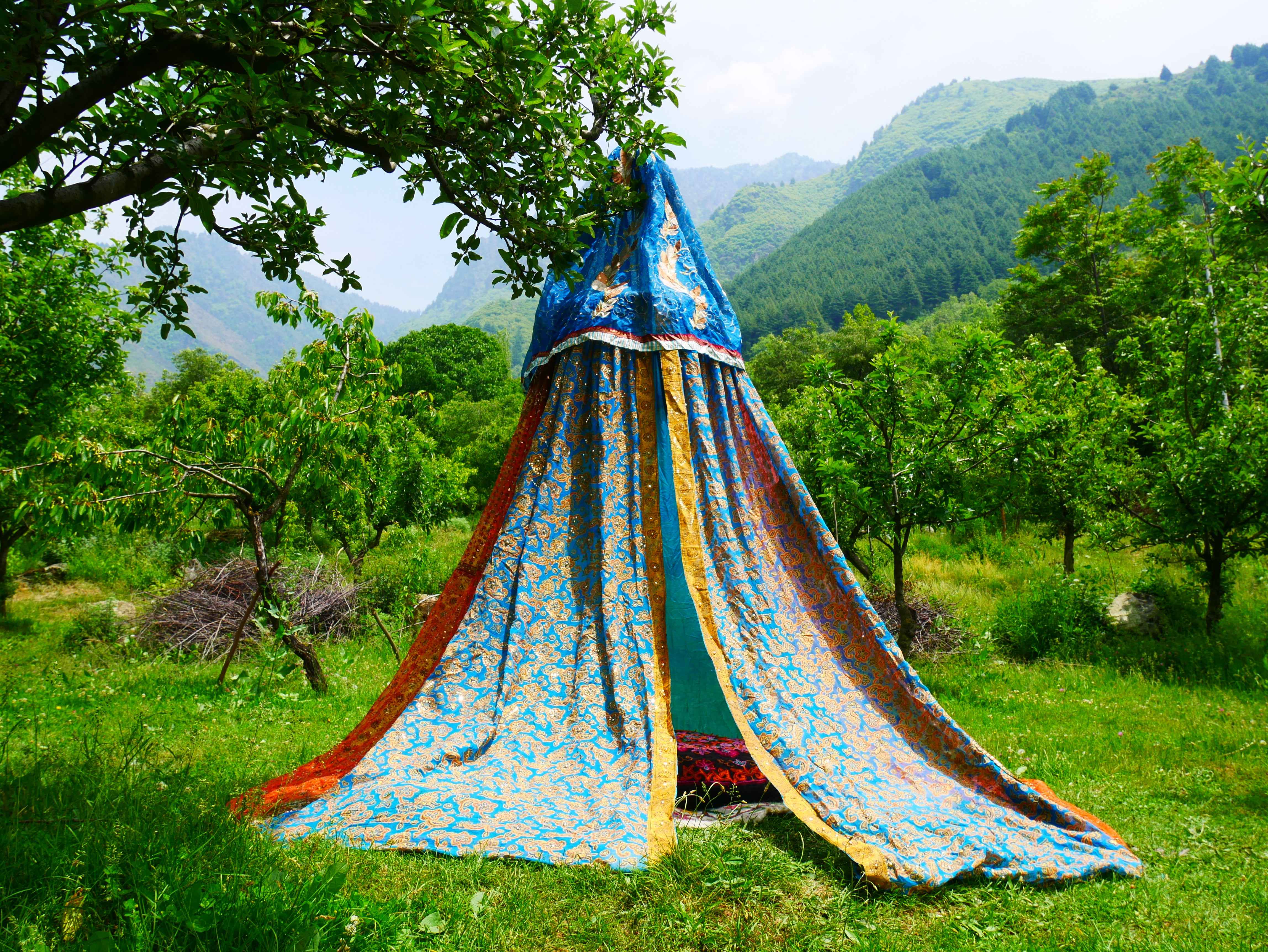 Shanti baldachin for Meditation Spaces or Reading nook - Kashmiri Canopy Saree tent
