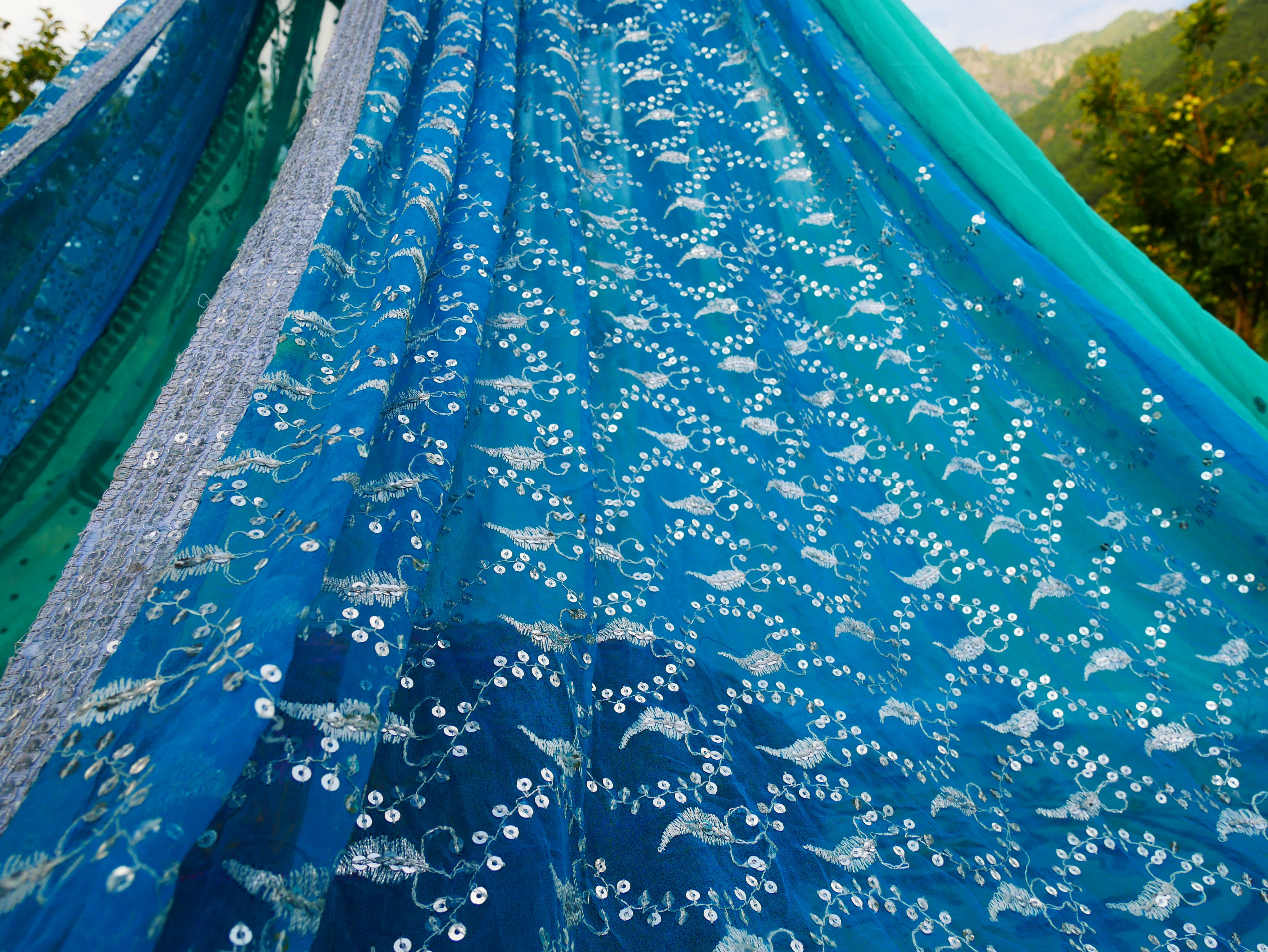 Kashmiri Canopy Saree tent - Bed Canopy | Shanti baldachin for Meditation Spaces or Kids play tent