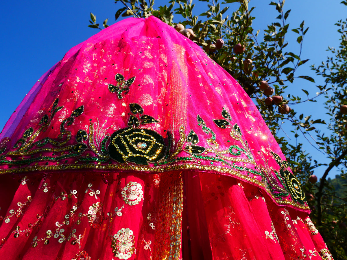 Saree canopy - hanging tent - bed canopy | bohemian wedding backdrop | Indian Hippie decor - floor seating area | meditation room - glamping