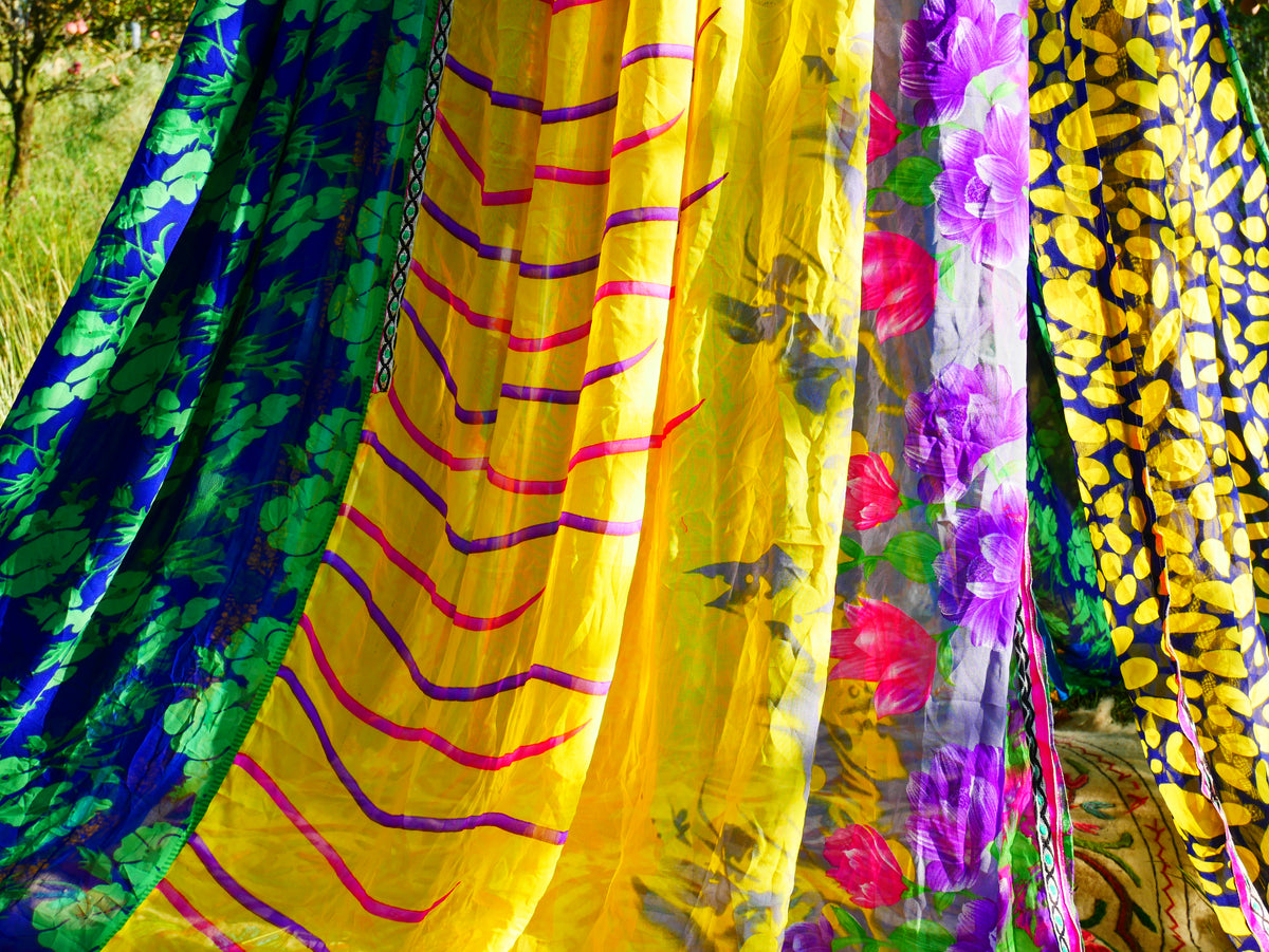 Embroidery canopy - Wedding Saree tent - bed canopy | hippie decor - Shanti baldachin