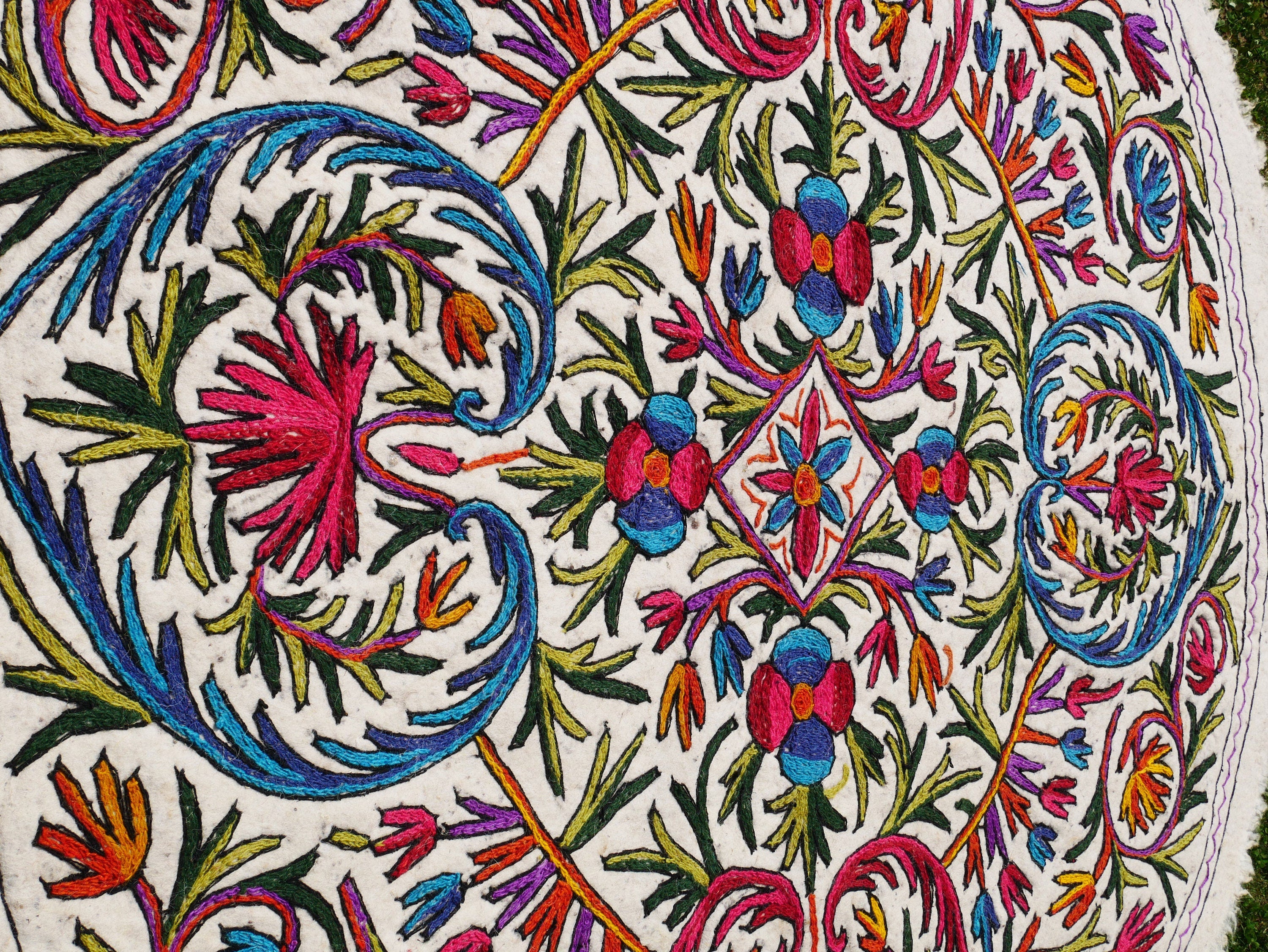 Hand felted rug - mandala embroidery 6ft | Kashmiri "Namda" traditional handmade wool rug | persian floral design | colorful bohemian style - The Shanti Home