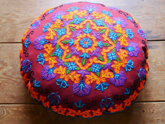 Kashmiri floor pillow "Shanti" round floor cushion cover | large meditation cushion - hand embroidered - pillow cover