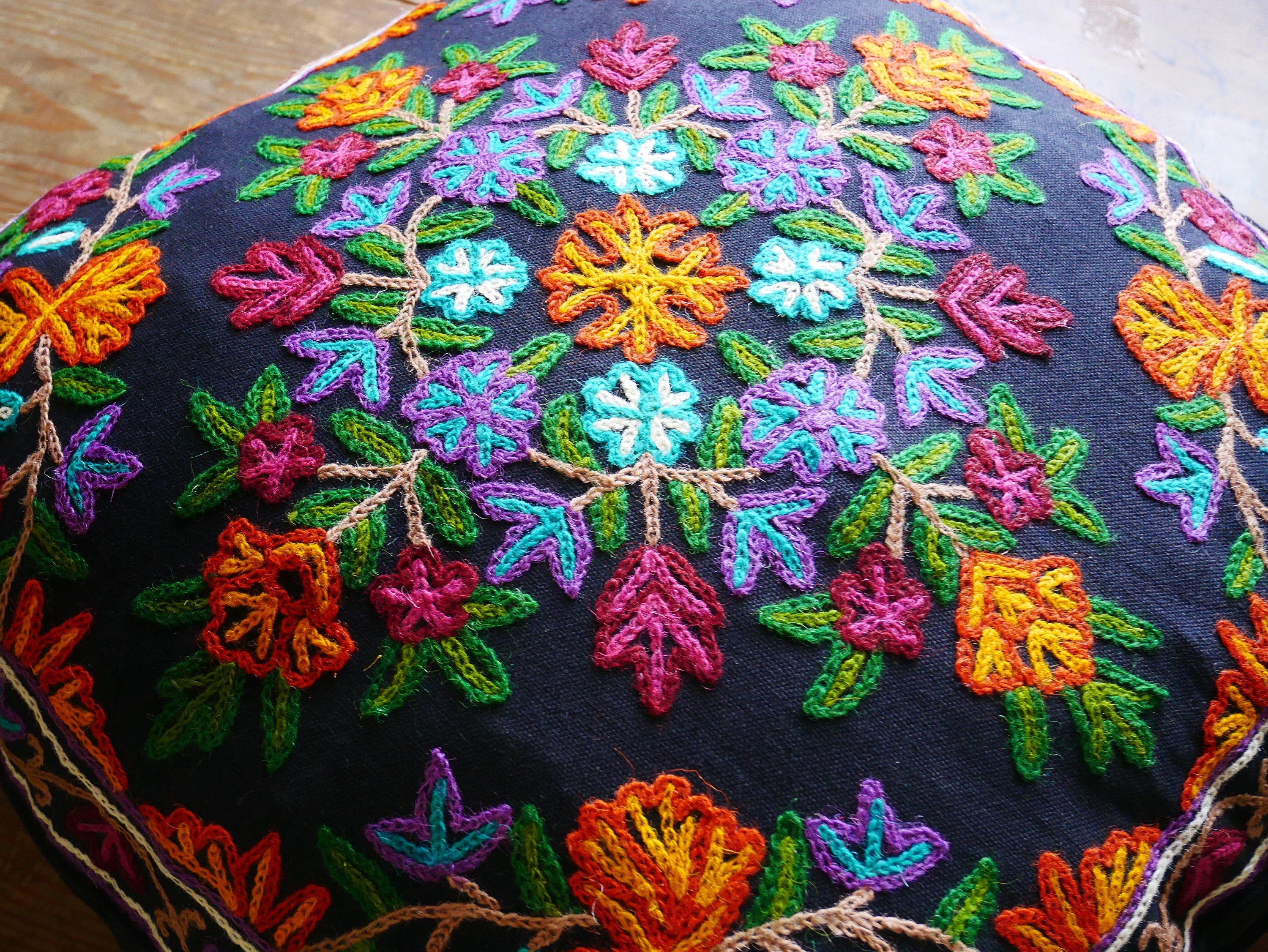 Kashmiri floor pillow cover - Meditation cushion "Shanti" 24x24 inches - The Shanti Home