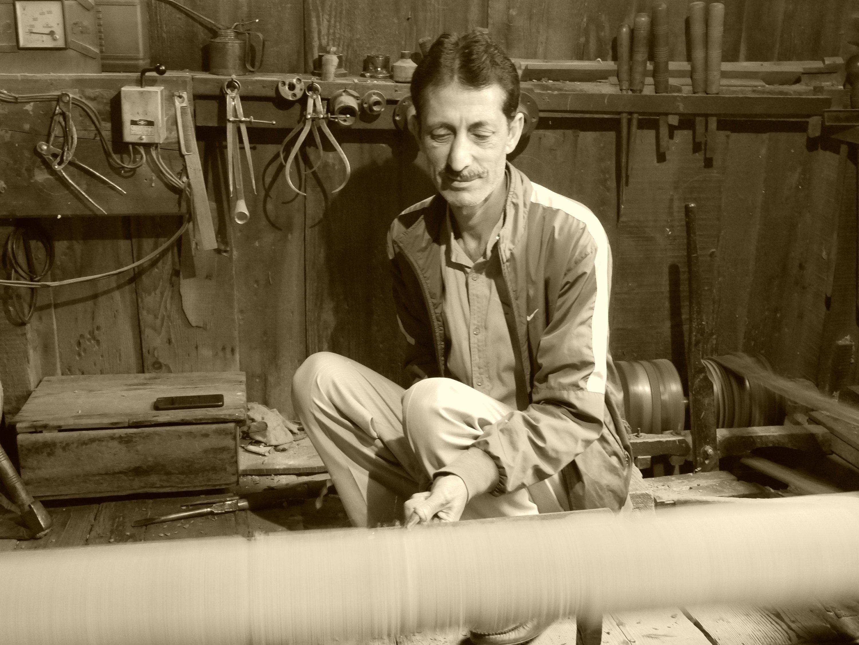 Saree Bed canopy - dark blue - with handcrafted walnut wood rods - The Shanti Home