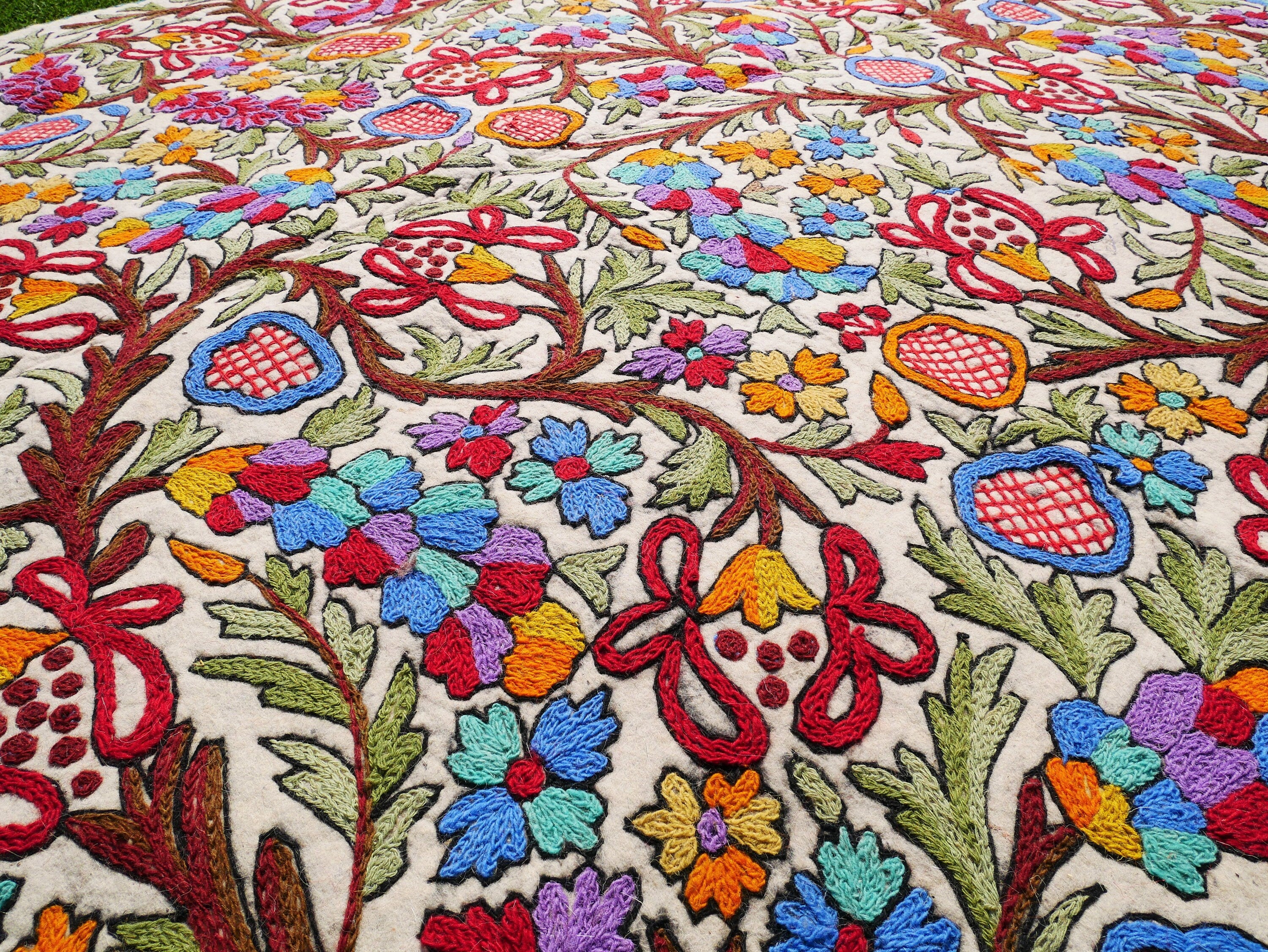 Kashmiri wool rug - Large floral rug 6x10' hand felted Namda | boho area rug - Indian floor rug | traditional embroidery | bohemian bedroom - The Shanti Home