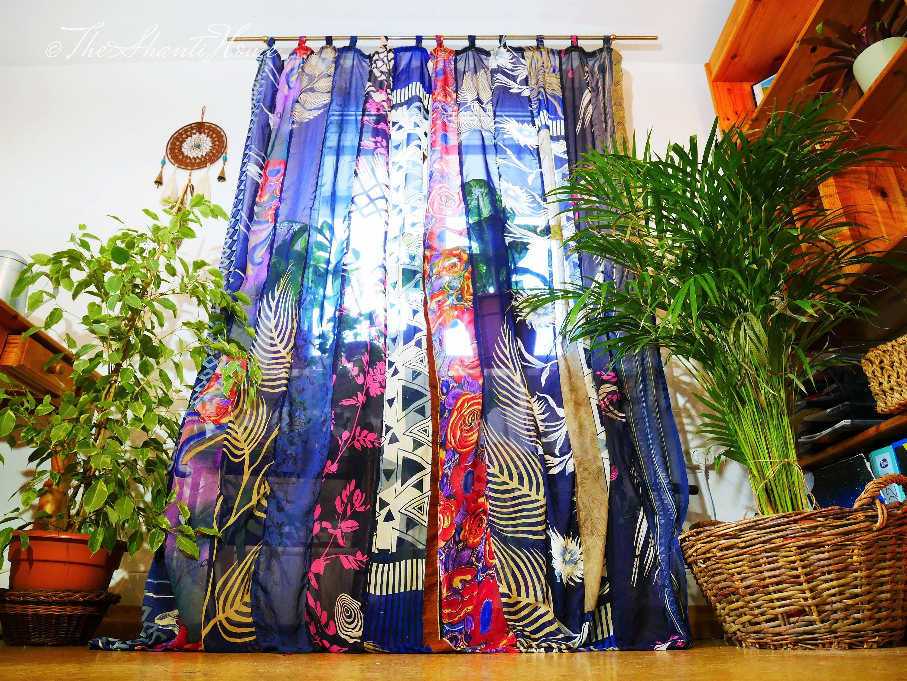 Patchwork saree curtain | Boho blue - Indian dekorative curtains - The Shanti Home