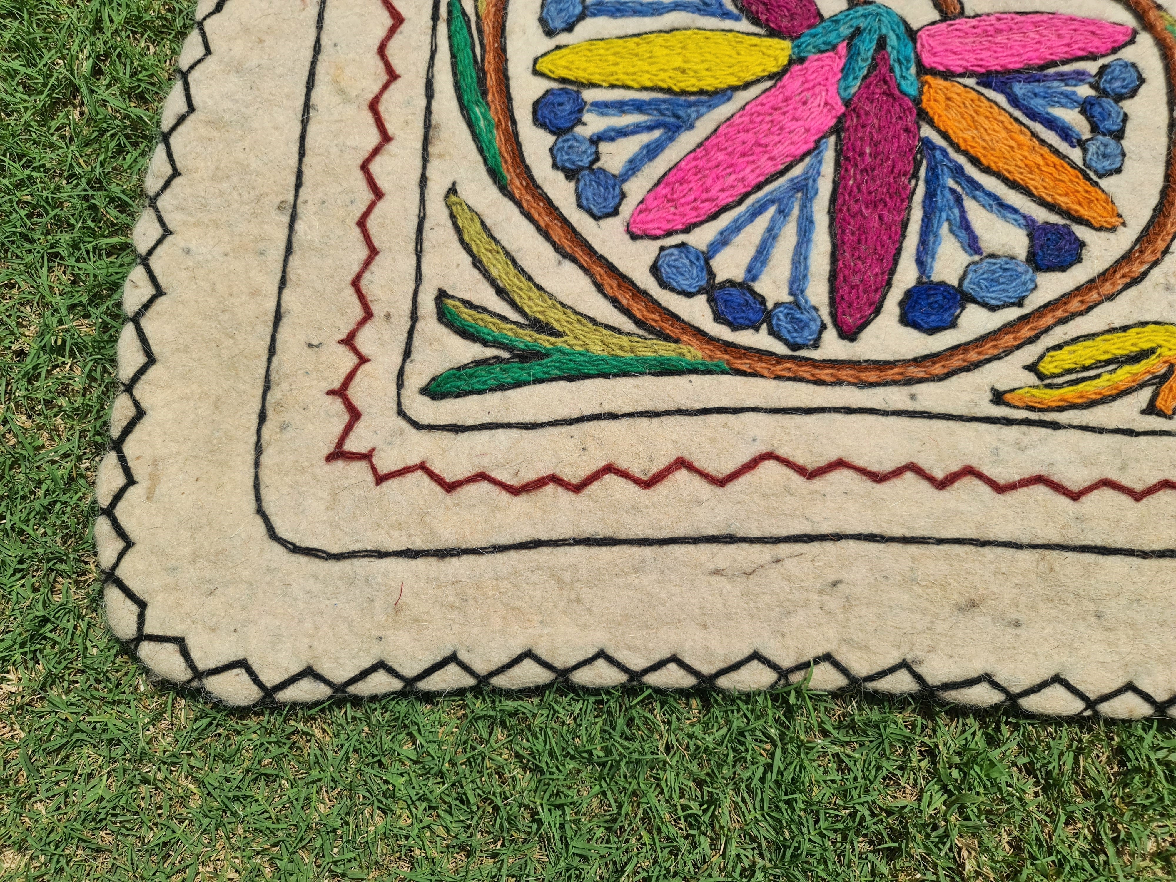 Hand-Felted 7x5 Wool Rug "Namda" from Kashmir - Unique Floral Embroidery on Sheep Wool Felt Base - Boho Decor for Cozy Floors and Artful Corners - The Shanti Home
