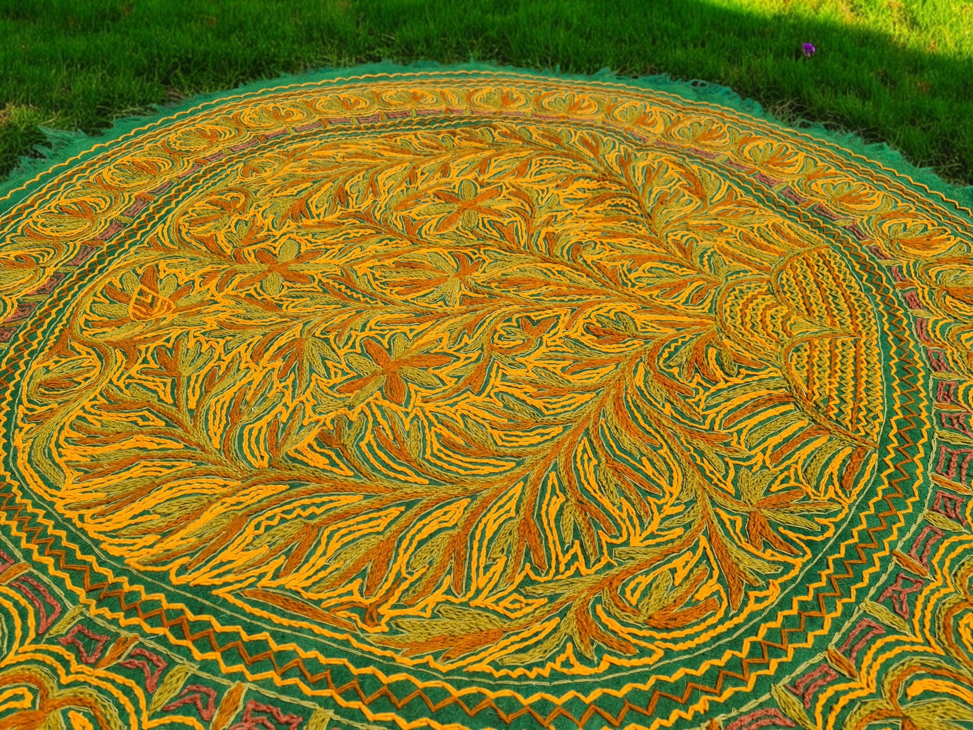 Kashmiri Namda rug 6ft - Mandala wool rug - boho area rug handfelted and embroidered - The Shanti Home