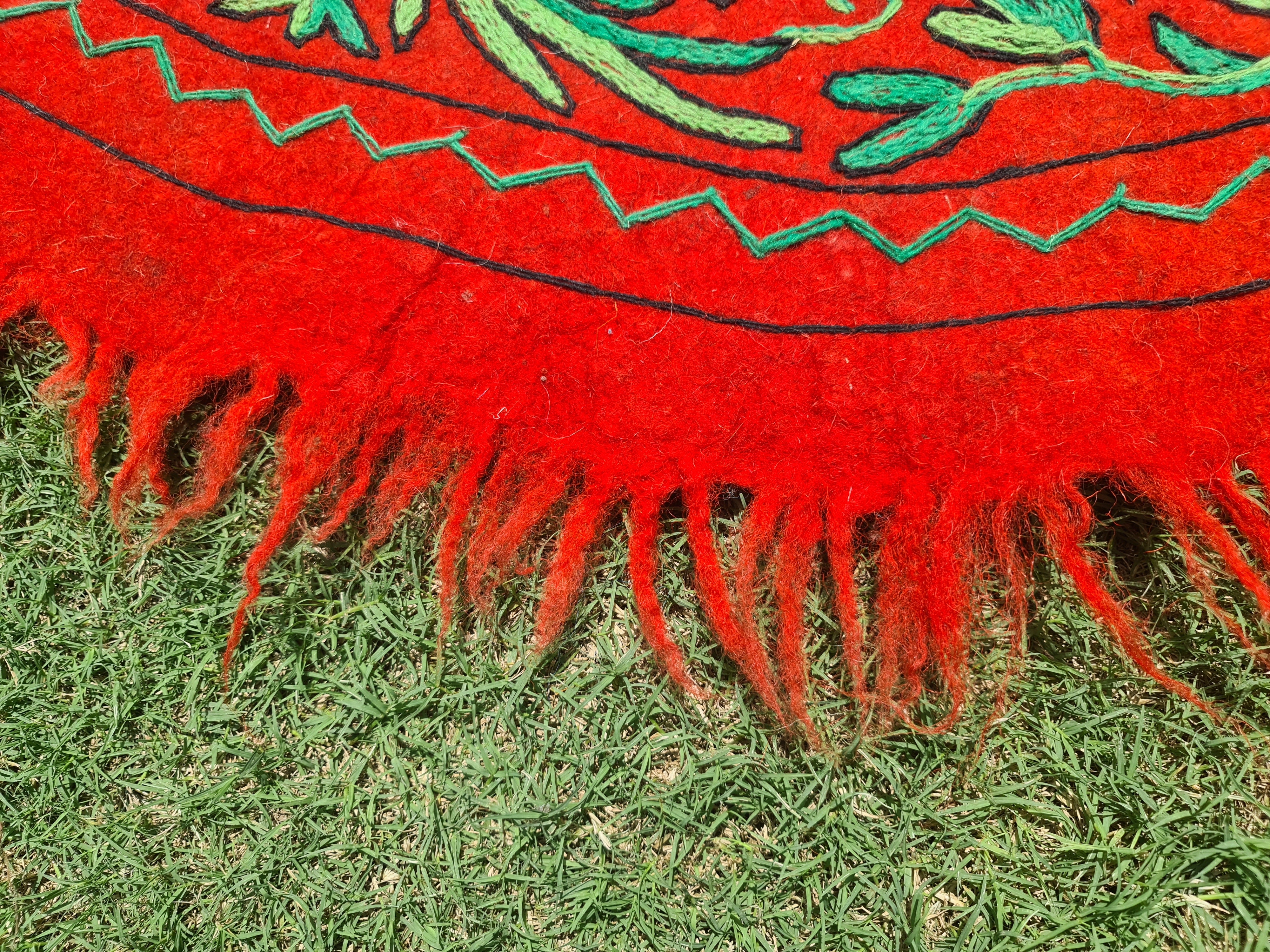 5ft Round Boho Wool Rug | Handmade Kashmiri “Namda” | Embroidered Felted Floor Carpet