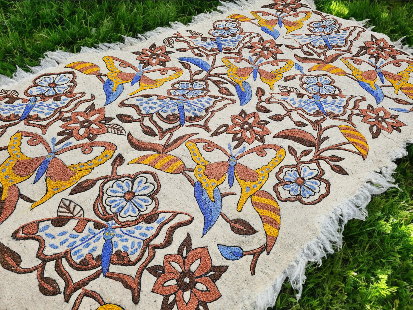 Handmade wool rug "Butterfly" traditional Namda felt rug from Kashmir | hand felted, embroidered 6x4 bohemian floor seating - boho area