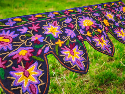Kashmiri Toran Door Valance 39" Hand-Embroidered Floral Cotton & Wool Banner Crewel embroidery, Boho Wall/Window Decor (Kopie)