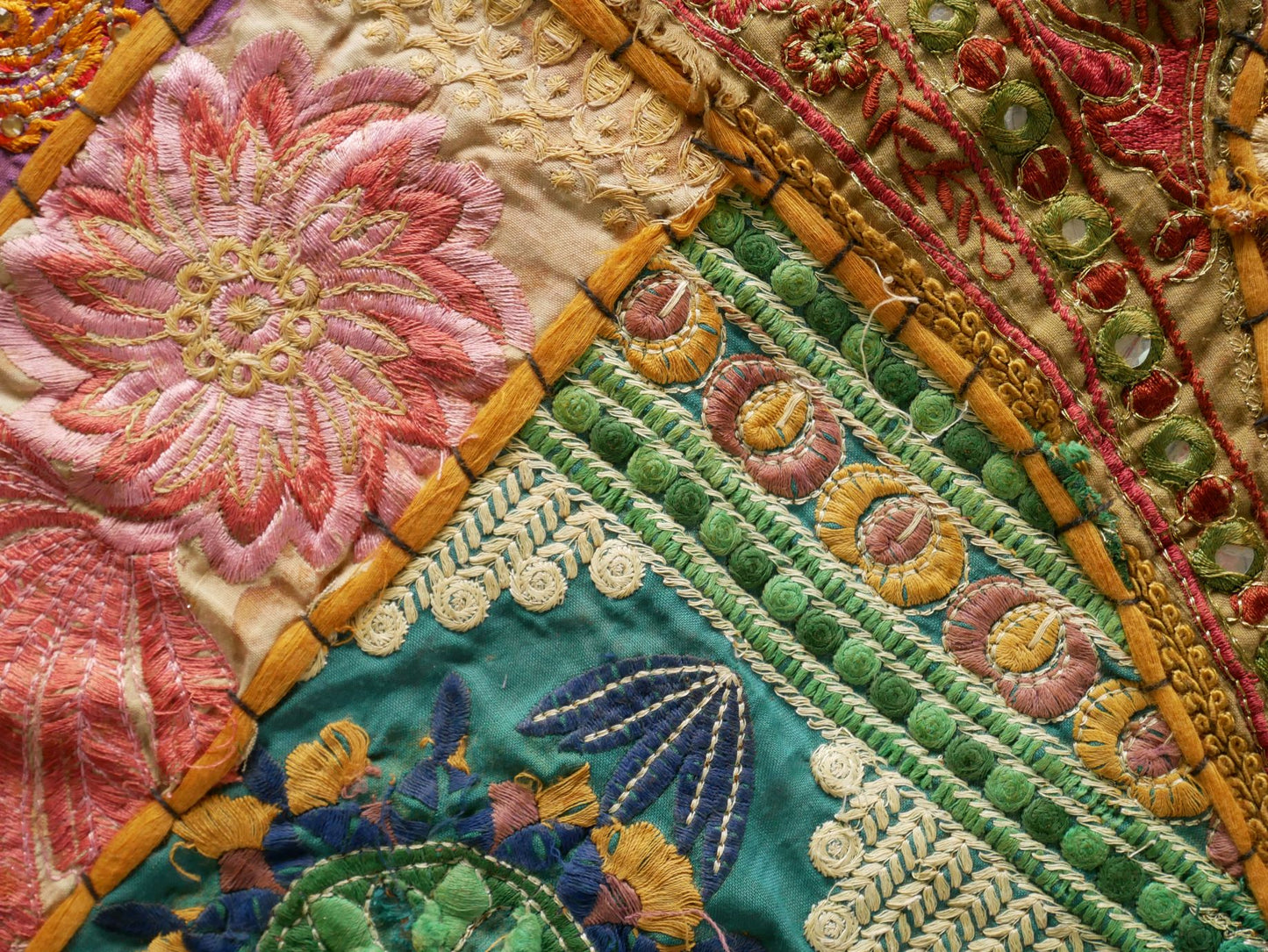 Hippie wall tapestry "Masala" Indian wall hanging - bohemian hippie wall decor