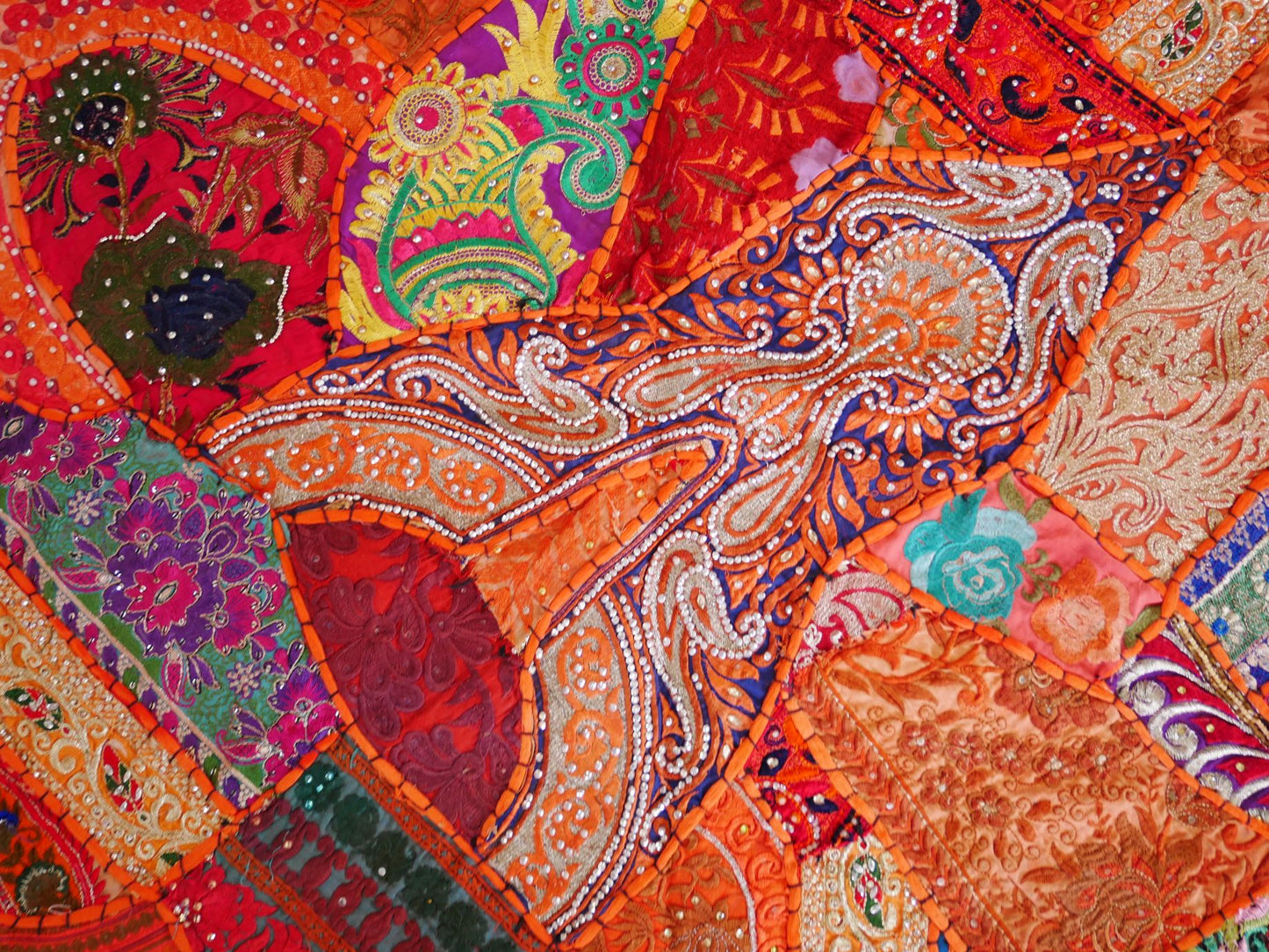 Gelber Patchwork-Wandteppich - indischer Hippie - Wandbehang im Boho-Stil