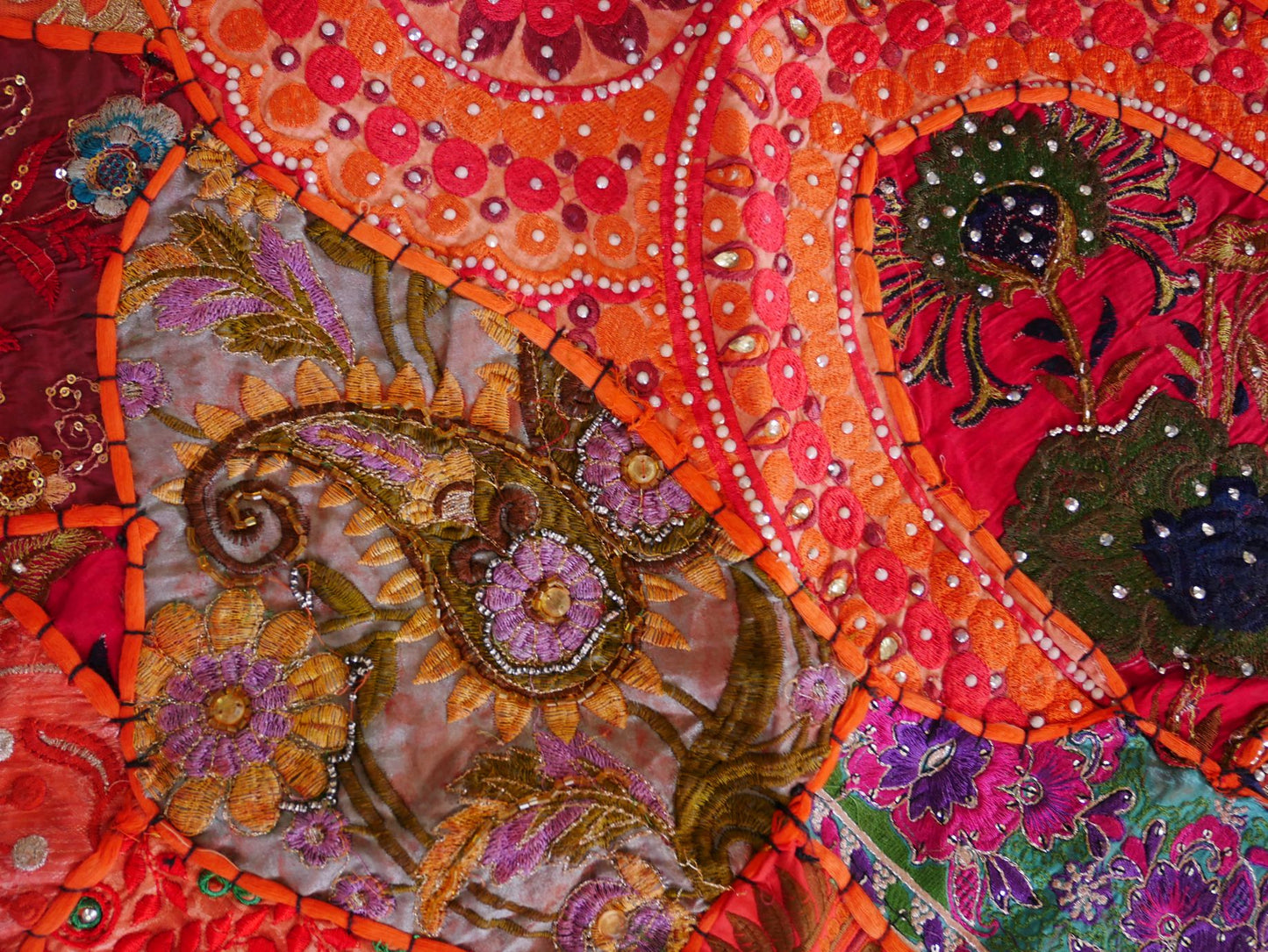 Gelber Patchwork-Wandteppich - indischer Hippie - Wandbehang im Boho-Stil