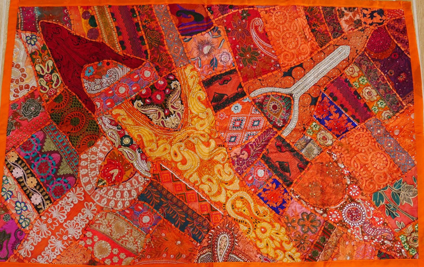 Gelber Patchwork-Wandteppich - indischer Hippie - Wandbehang im Boho-Stil