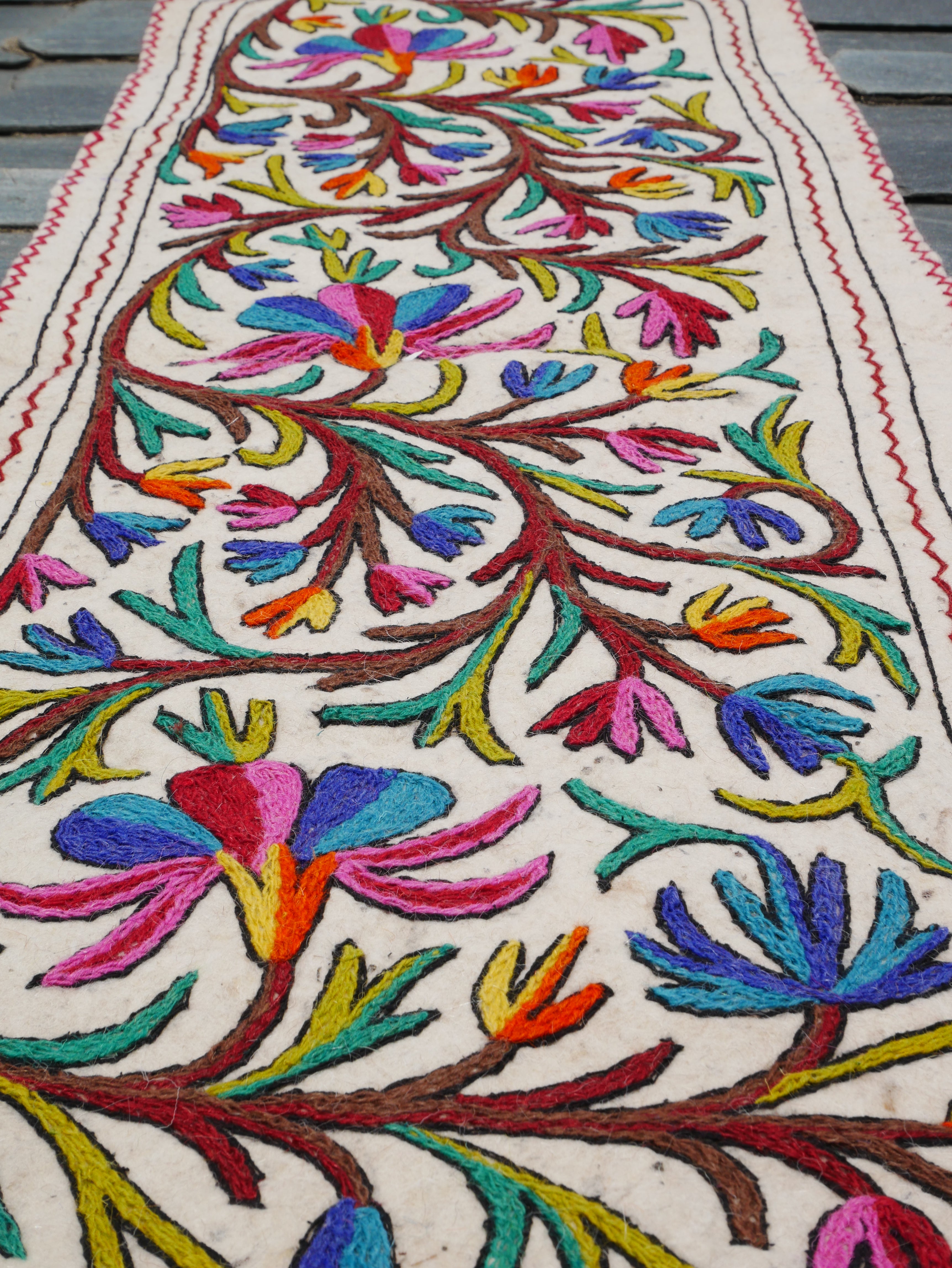 Bodenläufer - Kashmiri "Namda" Wollfilzteppich 2x6 | böhmisches Dekor – Yoga-Teppichmatte