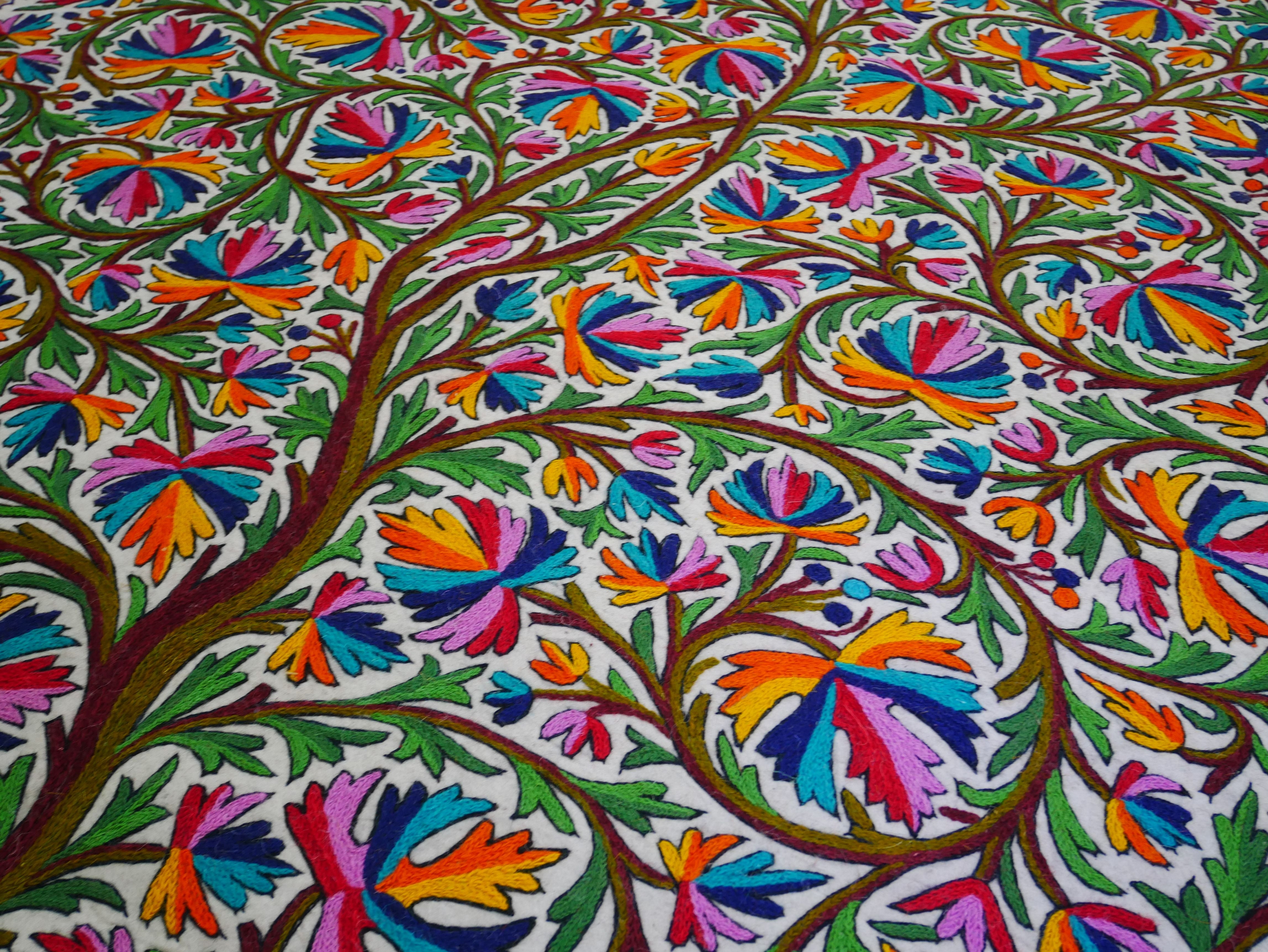 Large wool rug "Tree of life" | boho area rug - Indian floor rug | traditional Namda from Kashmir | felted wool rug 6x9 handmade embroidery - The Shanti Home
