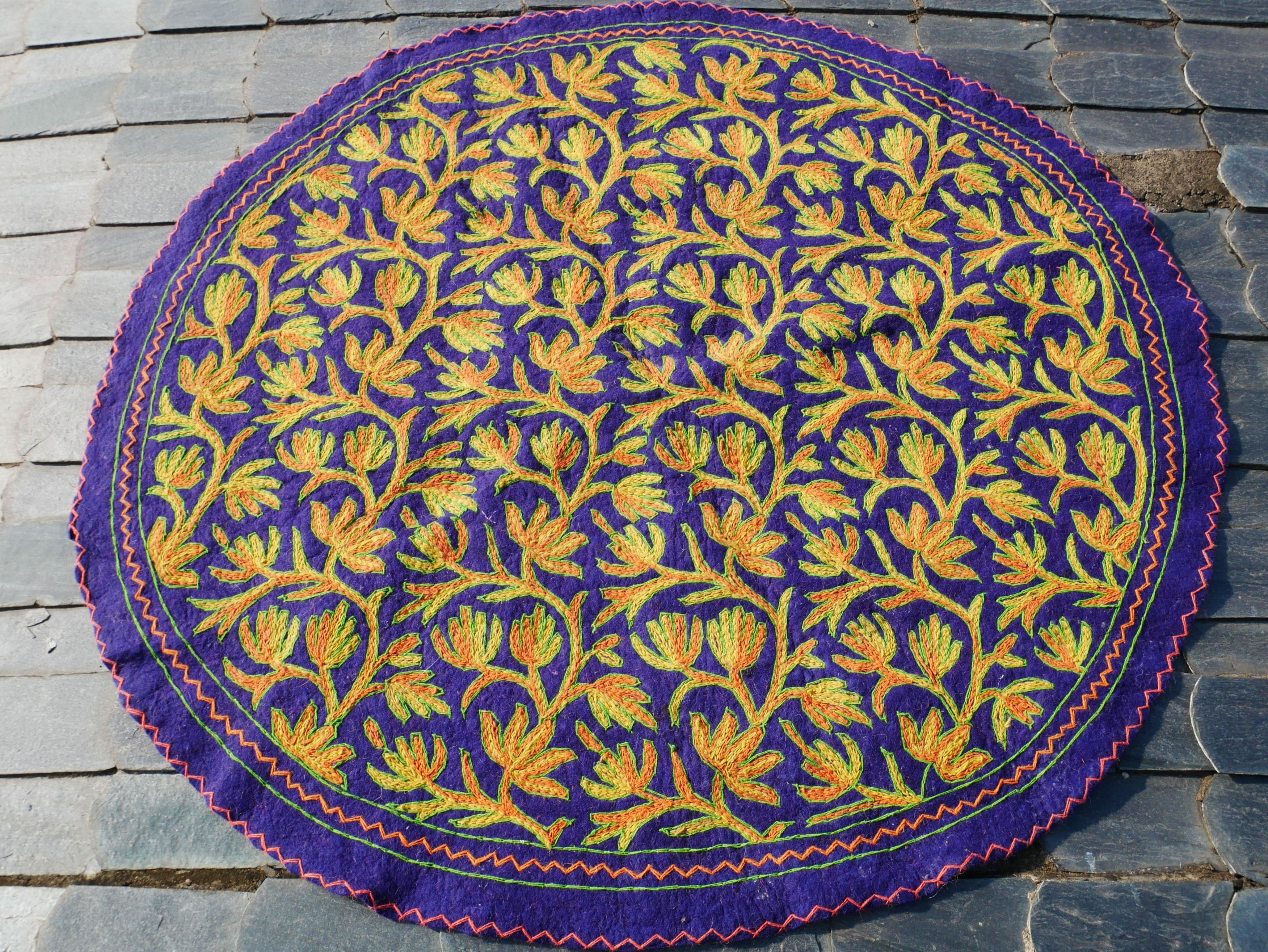 5ft Round Flower Namda Wool Rug | Hand-Felted & Embroidered | Boho Kashmiri Area Carpet