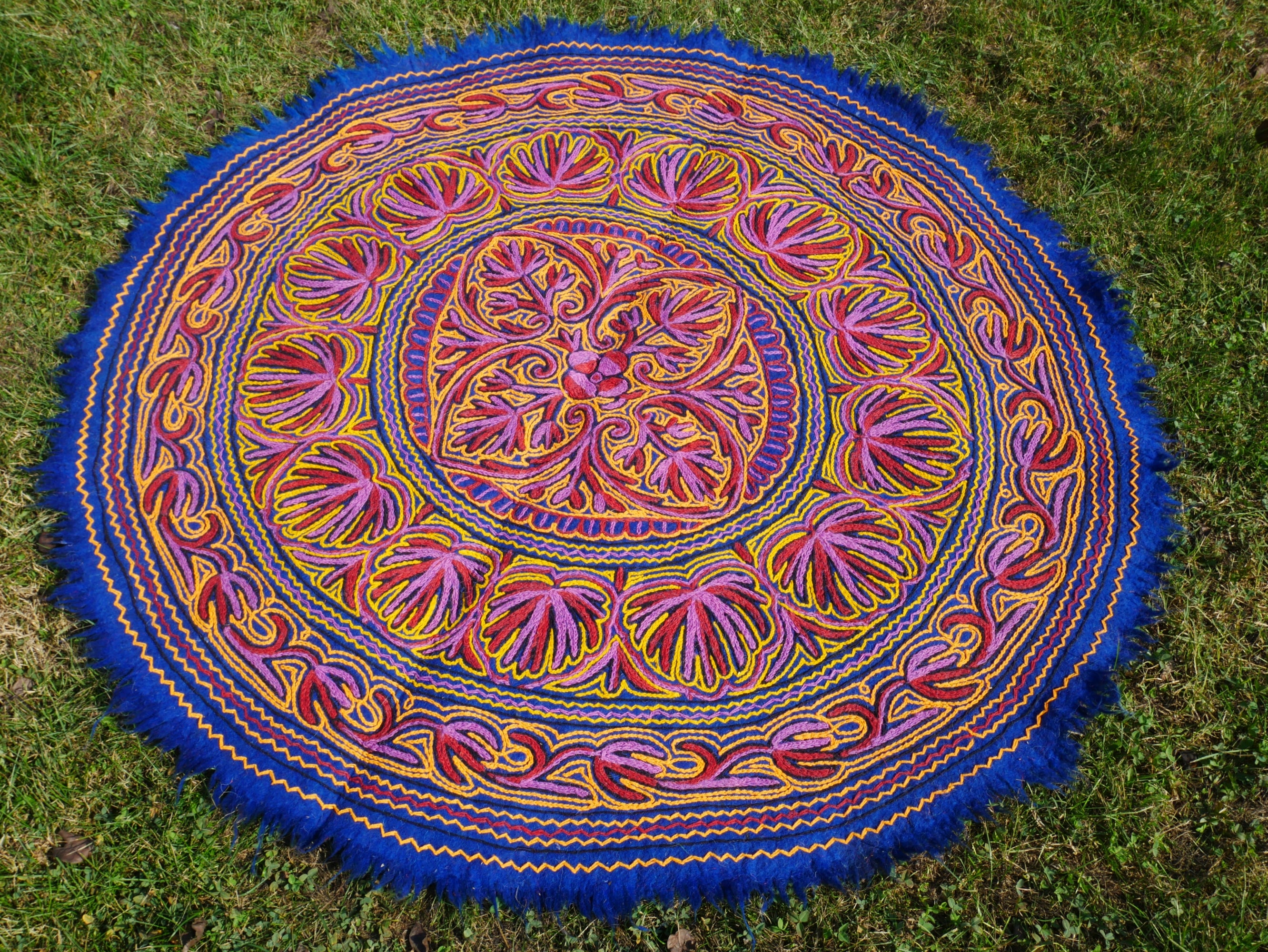 Kashmiri Namda rug 5ft - Mandala wool rug - boho area rug hand felted and embroidered