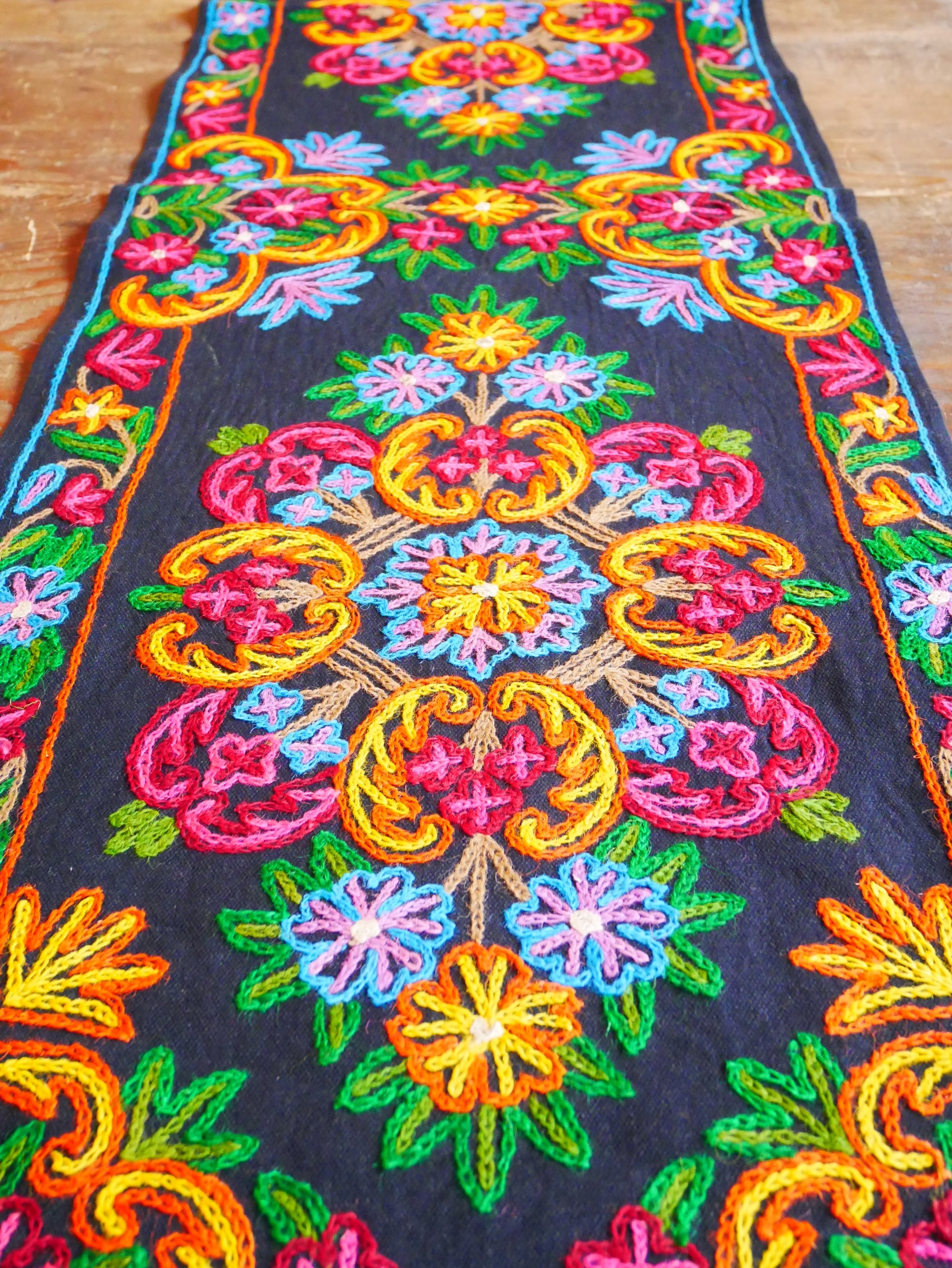 Boho table runner - Kashmiri Crewel embroidery - hand embroidered table decor