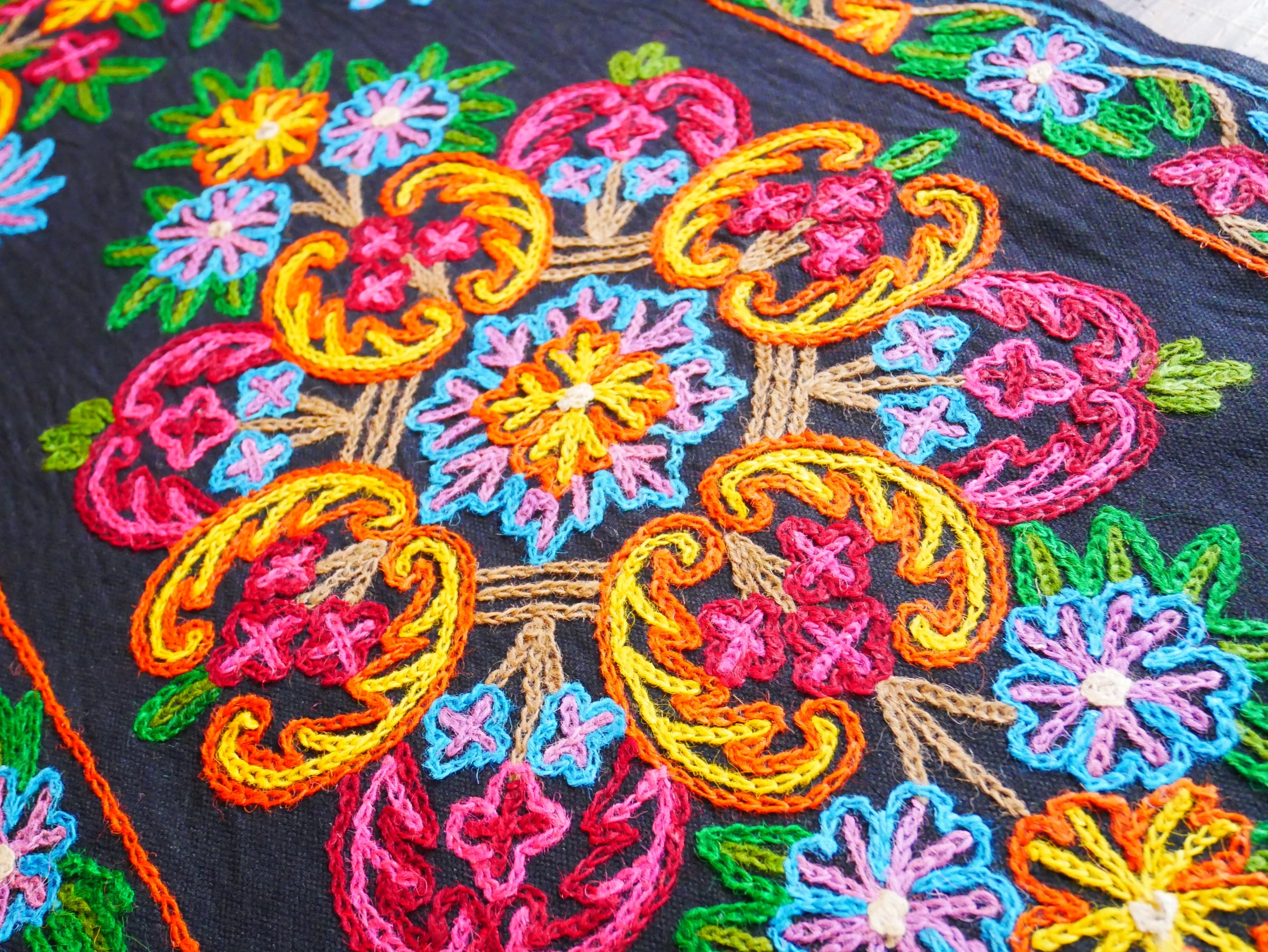 Boho table runner - Kashmiri Crewel embroidery - hand embroidered table decor
